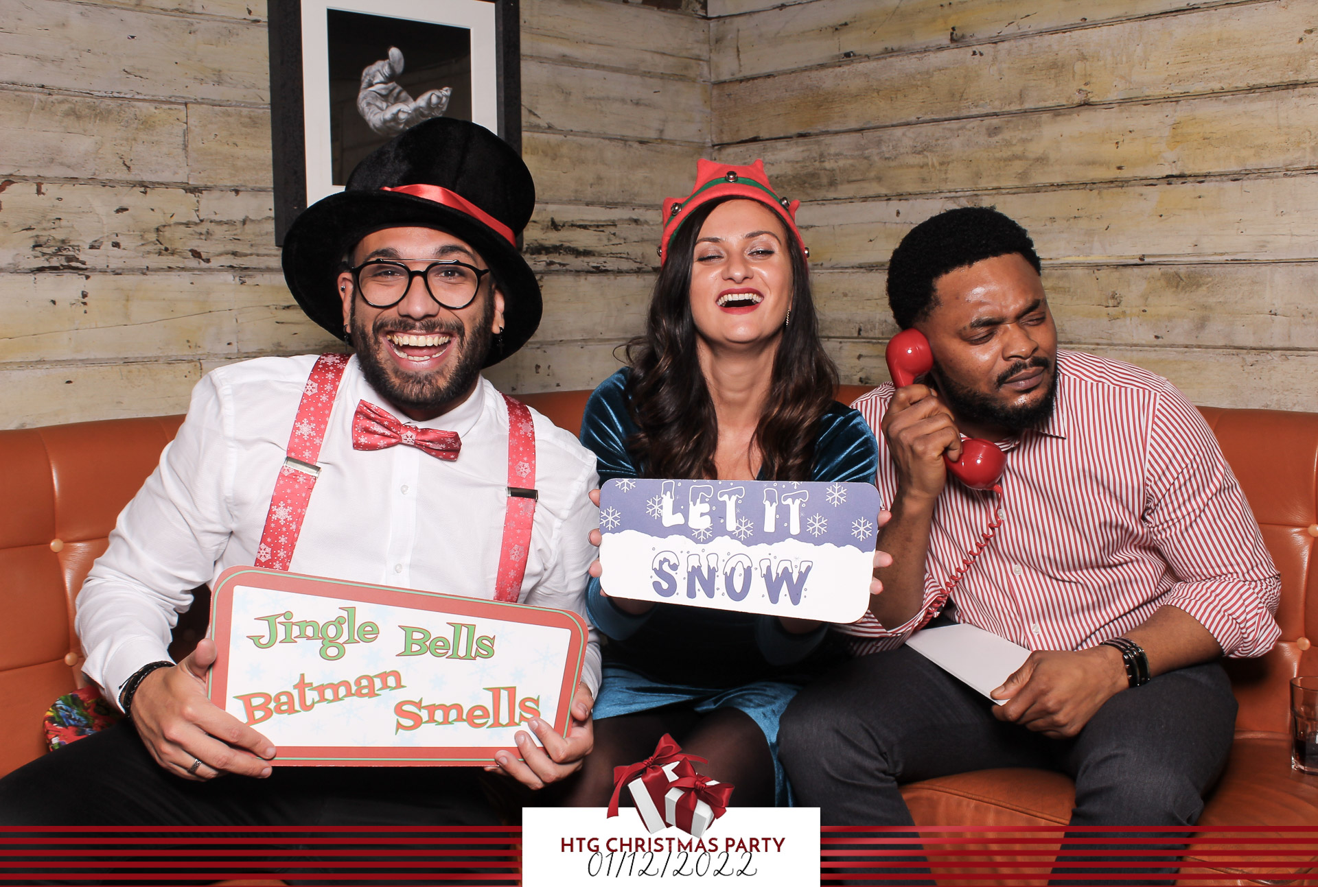 HTG Christmas Party - Classic Open Booth | View more photos from the event at gallery.freshbooths.com/u/FreshBooths/HTG-Christmas-Party-Classic-Open-Booth