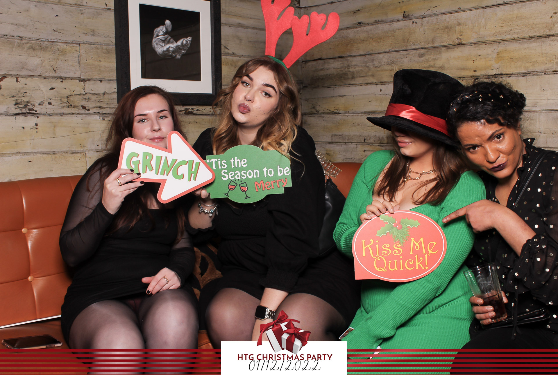 HTG Christmas Party - Classic Open Booth | View more photos from the event at gallery.freshbooths.com/u/FreshBooths/HTG-Christmas-Party-Classic-Open-Booth