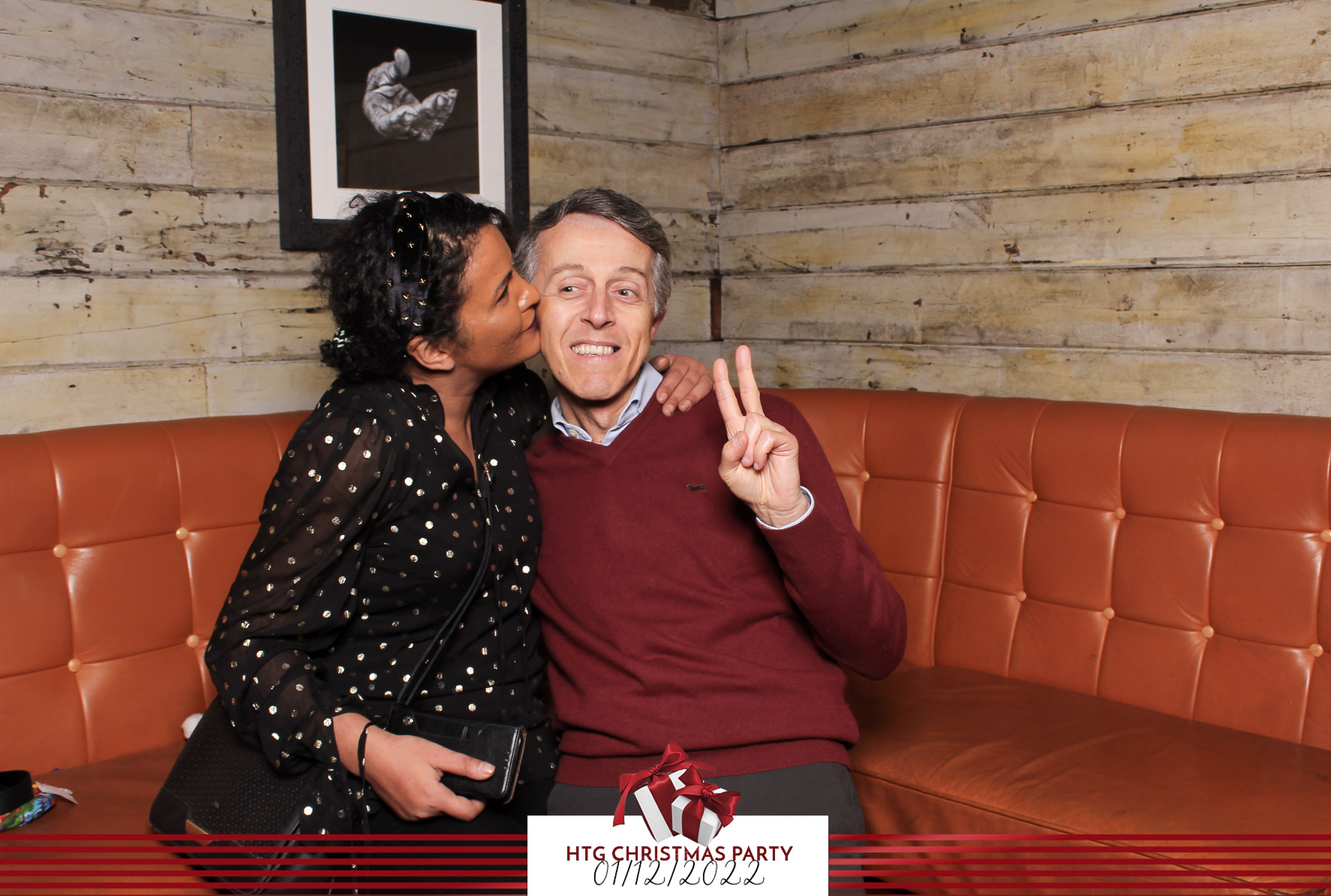 HTG Christmas Party - Classic Open Booth | View more photos from the event at gallery.freshbooths.com/u/FreshBooths/HTG-Christmas-Party-Classic-Open-Booth