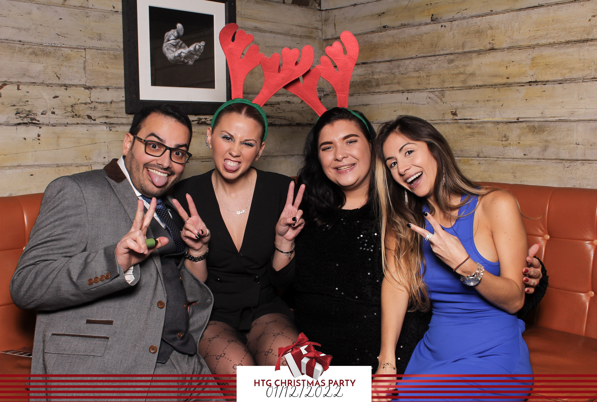 HTG Christmas Party - Classic Open Booth | View more photos from the event at gallery.freshbooths.com/u/FreshBooths/HTG-Christmas-Party-Classic-Open-Booth