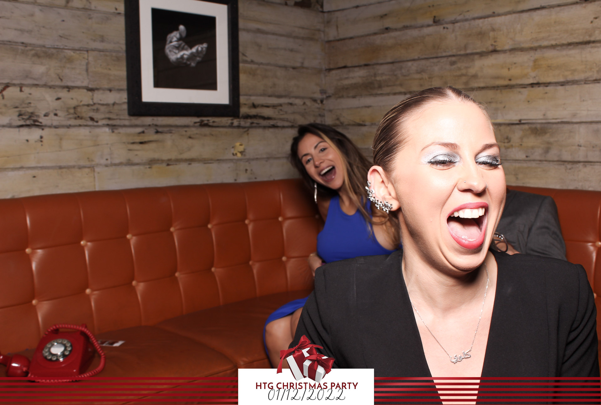 HTG Christmas Party - Classic Open Booth | View more photos from the event at gallery.freshbooths.com/u/FreshBooths/HTG-Christmas-Party-Classic-Open-Booth