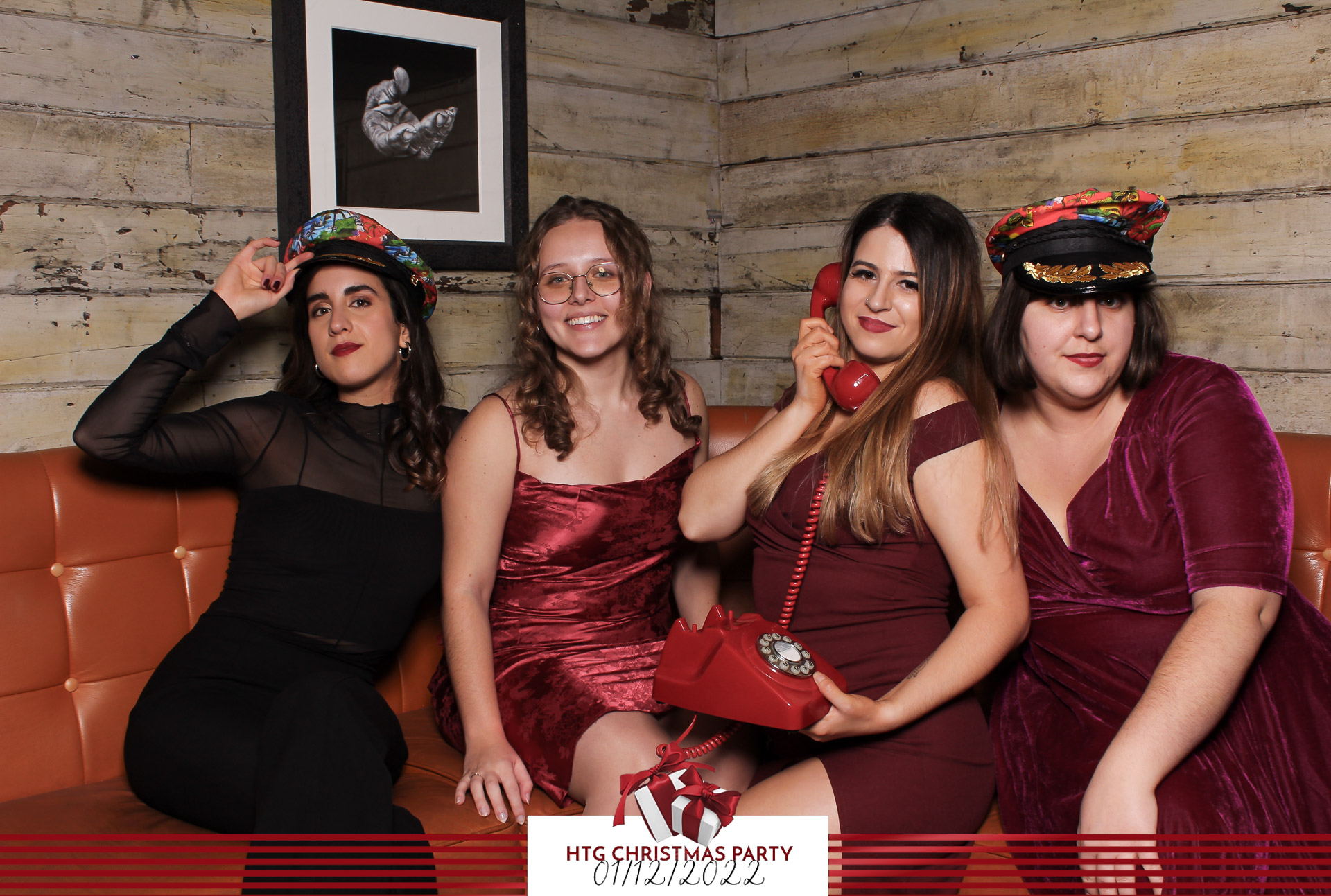 HTG Christmas Party - Classic Open Booth | View more photos from the event at gallery.freshbooths.com/u/FreshBooths/HTG-Christmas-Party-Classic-Open-Booth