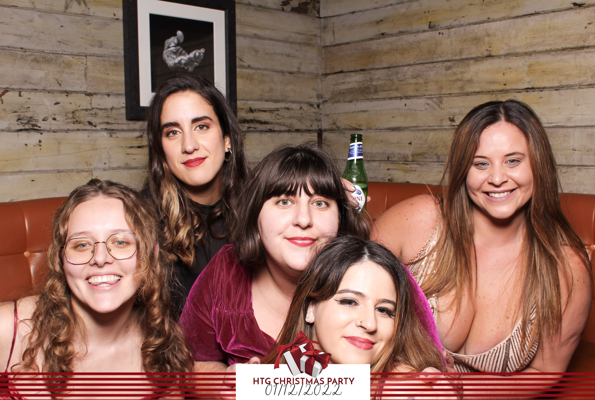 HTG Christmas Party - Classic Open Booth | View more photos from the event at gallery.freshbooths.com/u/FreshBooths/HTG-Christmas-Party-Classic-Open-Booth
