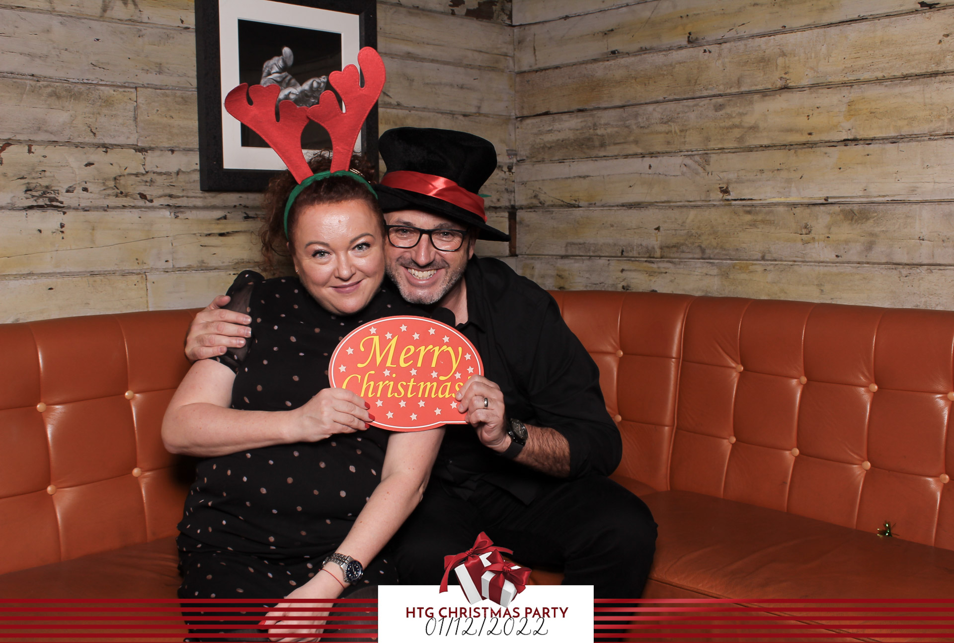 HTG Christmas Party - Classic Open Booth | View more photos from the event at gallery.freshbooths.com/u/FreshBooths/HTG-Christmas-Party-Classic-Open-Booth
