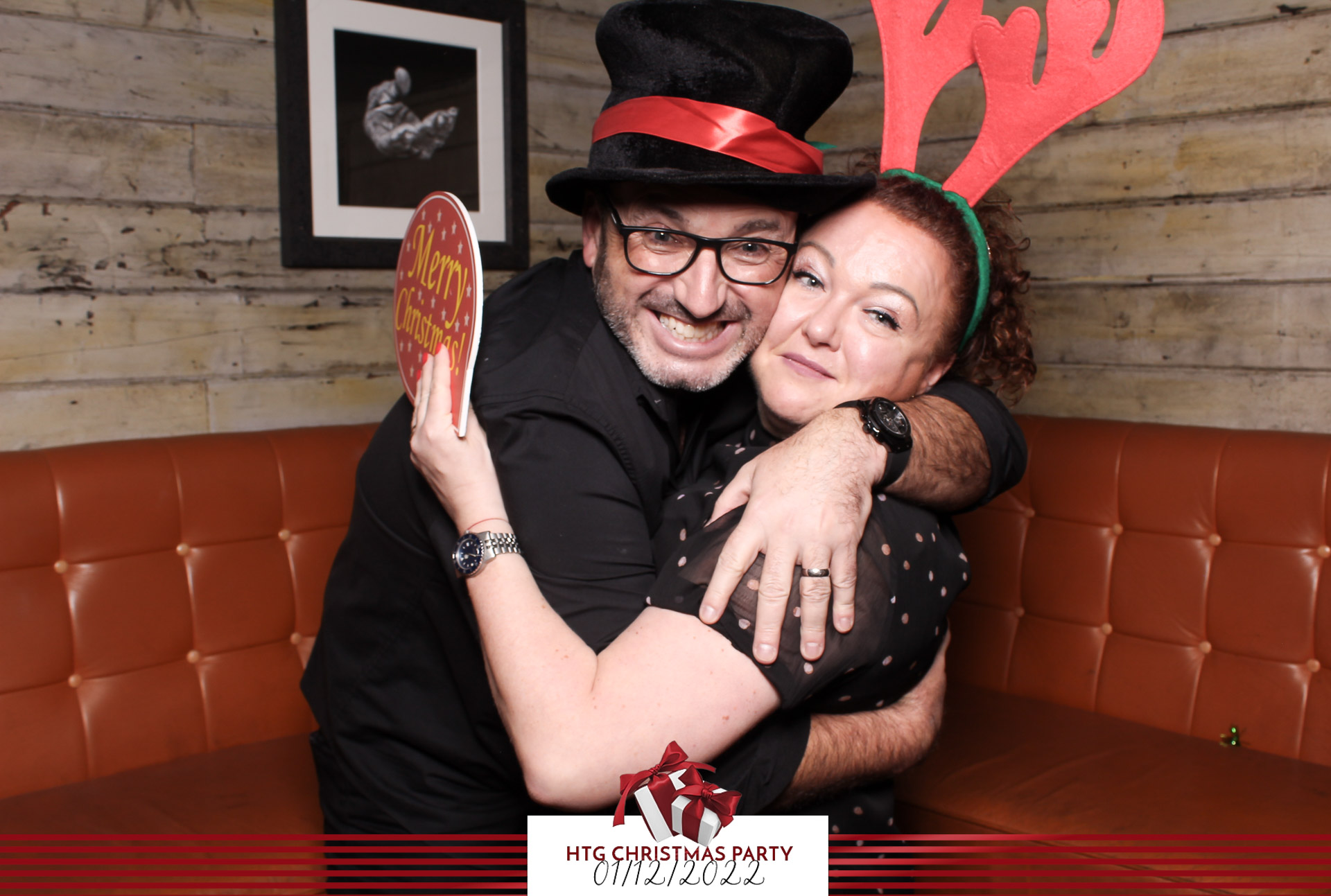 HTG Christmas Party - Classic Open Booth | View more photos from the event at gallery.freshbooths.com/u/FreshBooths/HTG-Christmas-Party-Classic-Open-Booth