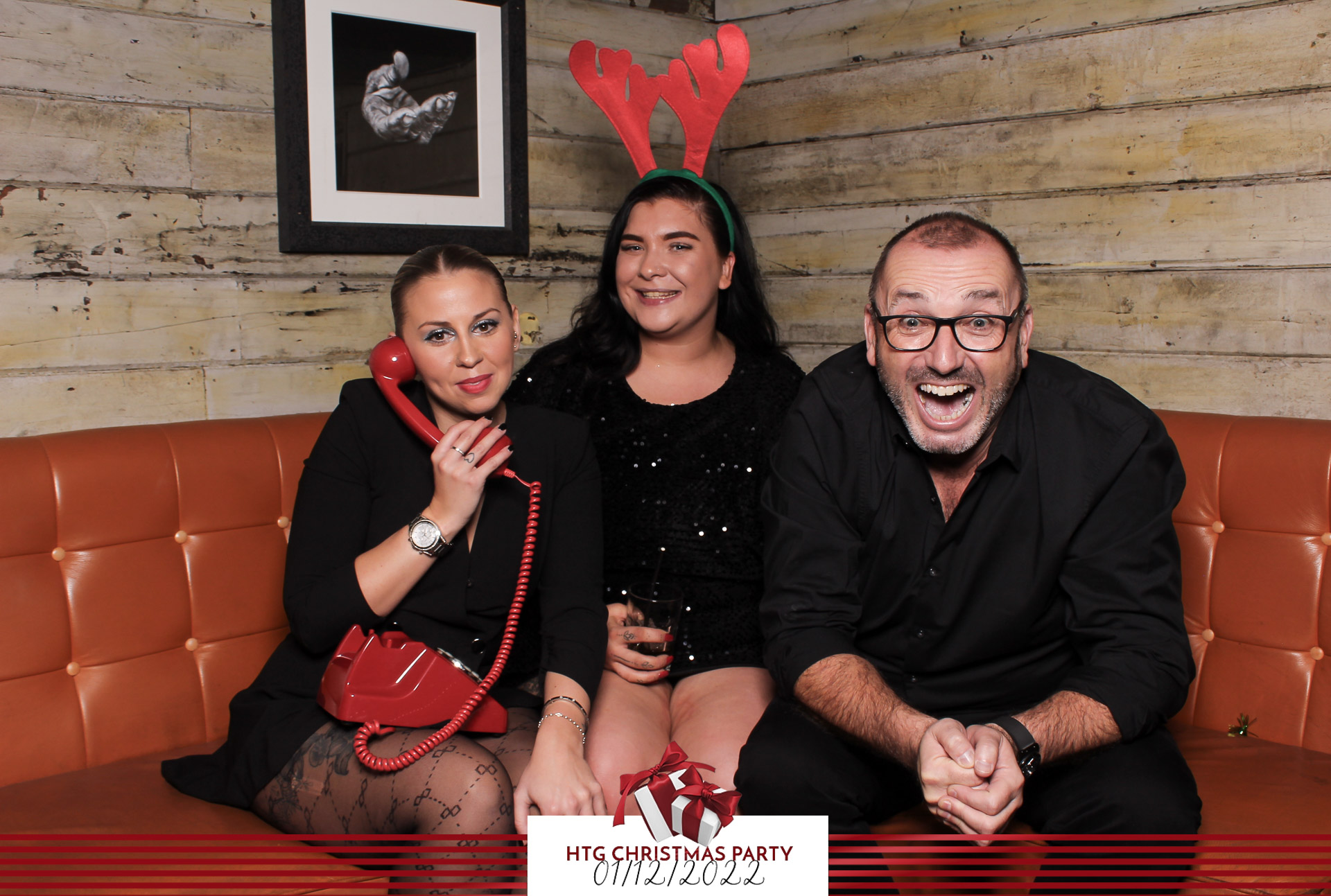HTG Christmas Party - Classic Open Booth | View more photos from the event at gallery.freshbooths.com/u/FreshBooths/HTG-Christmas-Party-Classic-Open-Booth