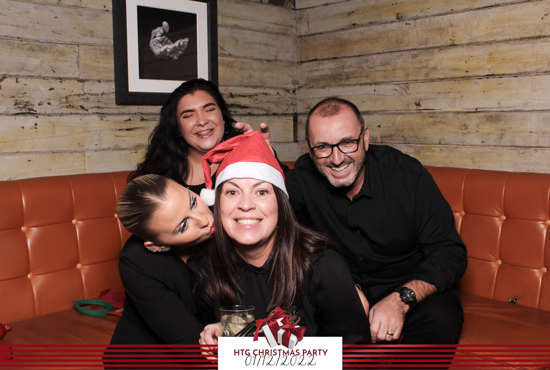 HTG Christmas Party - Classic Open Booth | View more photos from the event at gallery.freshbooths.com/u/FreshBooths/HTG-Christmas-Party-Classic-Open-Booth