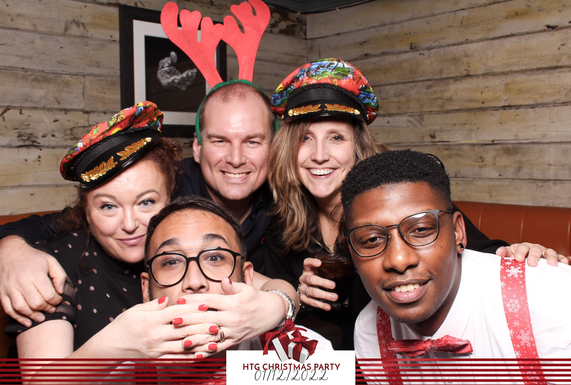 HTG Christmas Party - Classic Open Booth | View more photos from the event at gallery.freshbooths.com/u/FreshBooths/HTG-Christmas-Party-Classic-Open-Booth