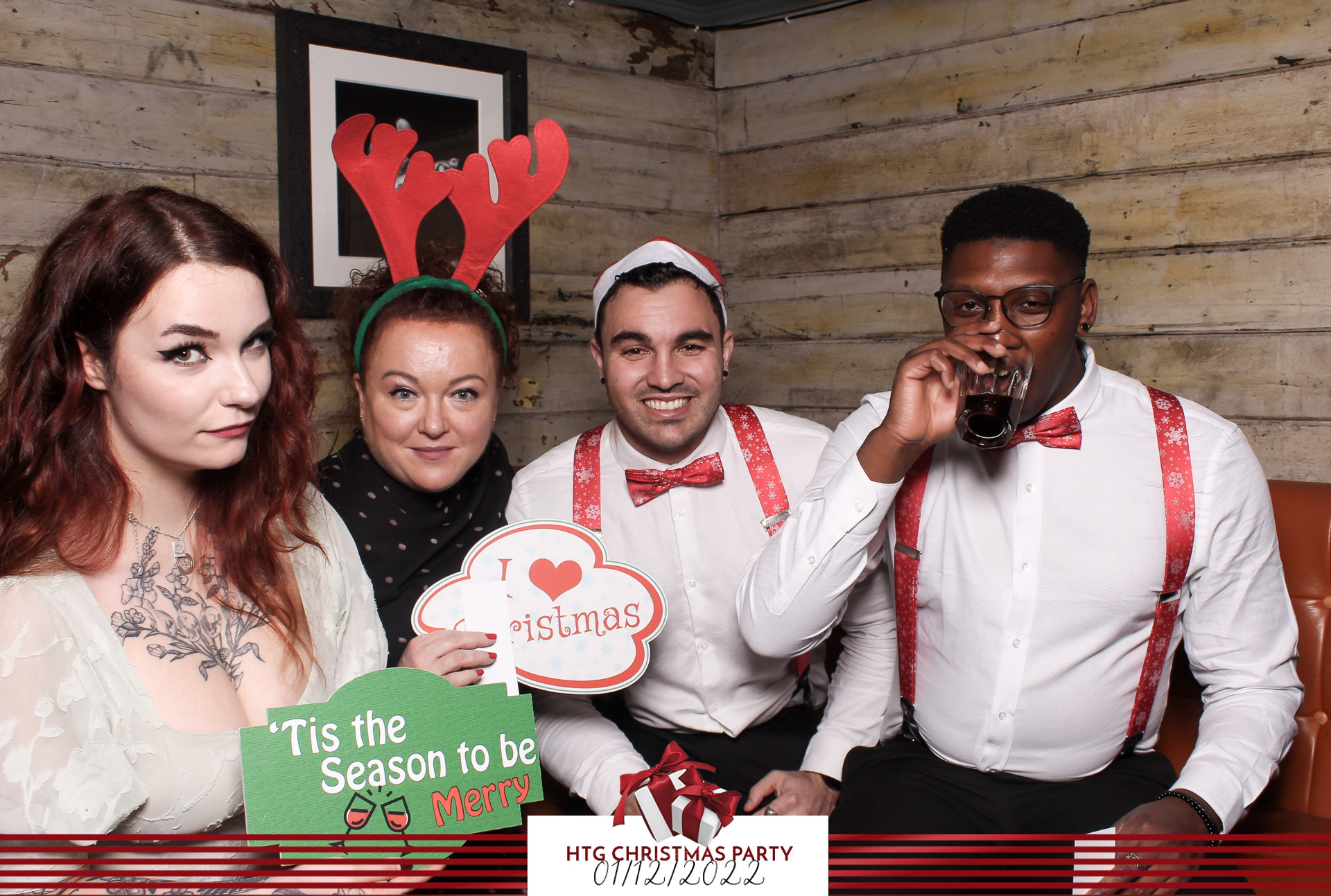 HTG Christmas Party - Classic Open Booth | View more photos from the event at gallery.freshbooths.com/u/FreshBooths/HTG-Christmas-Party-Classic-Open-Booth