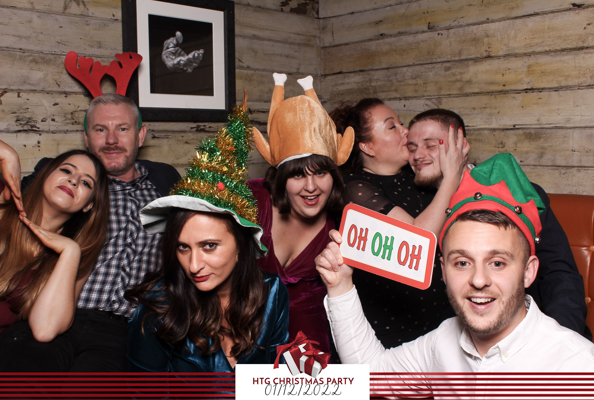 HTG Christmas Party - Classic Open Booth | View more photos from the event at gallery.freshbooths.com/u/FreshBooths/HTG-Christmas-Party-Classic-Open-Booth