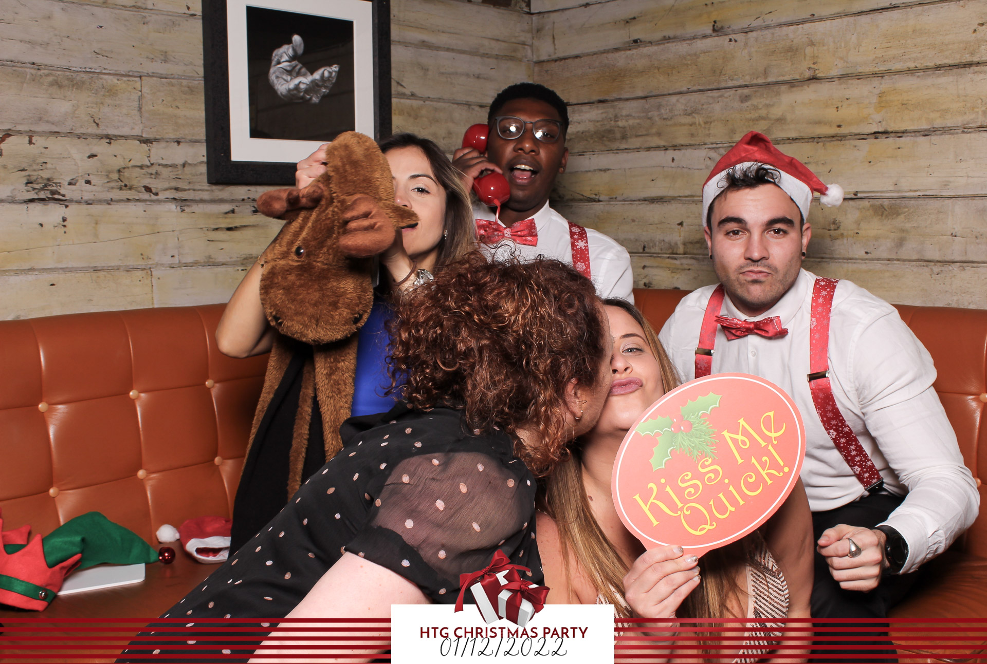HTG Christmas Party - Classic Open Booth | View more photos from the event at gallery.freshbooths.com/u/FreshBooths/HTG-Christmas-Party-Classic-Open-Booth