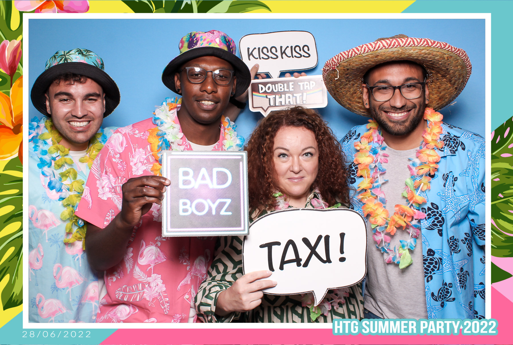 HTG Summer Party 2022 - Classic Open Booth | View more photos from the event at gallery.freshbooths.com/u/FreshBooths/HTG-Summer-Party-2022-Classic-Open-Booth