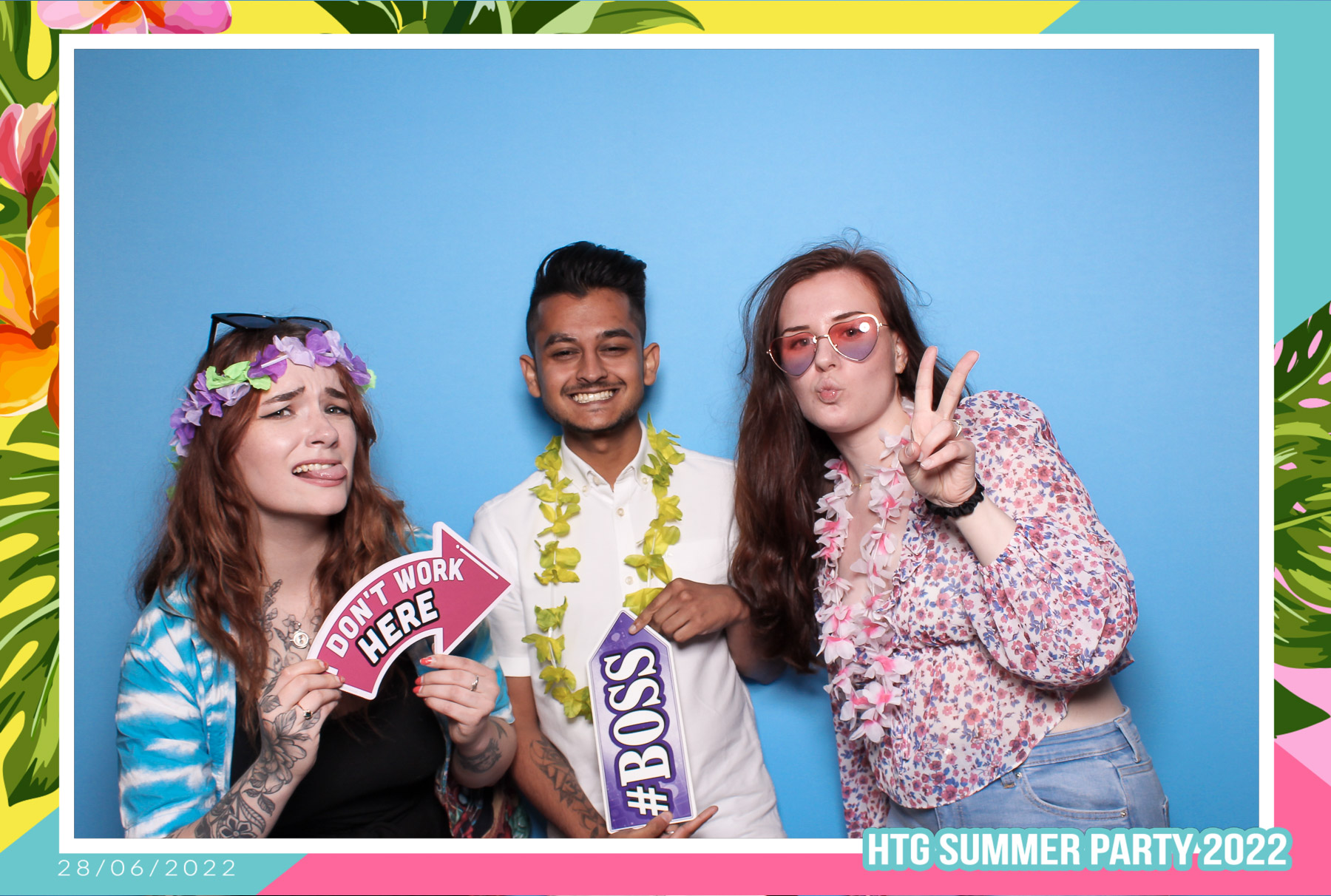 HTG Summer Party 2022 - Classic Open Booth | View more photos from the event at gallery.freshbooths.com/u/FreshBooths/HTG-Summer-Party-2022-Classic-Open-Booth