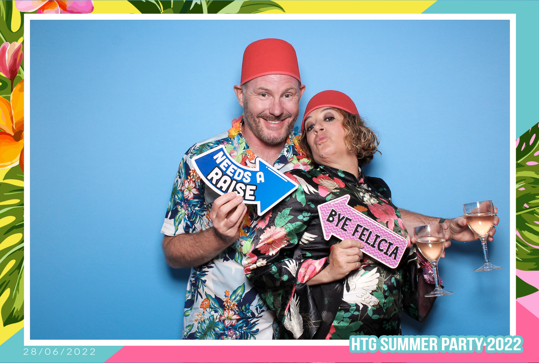 HTG Summer Party 2022 - Classic Open Booth | View more photos from the event at gallery.freshbooths.com/u/FreshBooths/HTG-Summer-Party-2022-Classic-Open-Booth