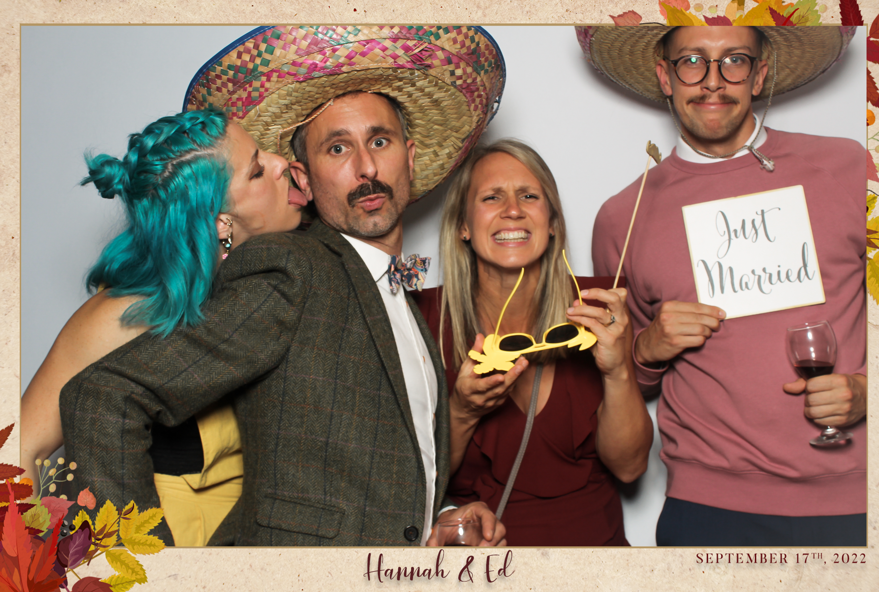 Hannah & Ed - Classic Open Booth | View more photos from the event at gallery.freshbooths.com/u/FreshBooths/Hannah-Ed-Classic-Open-Booth