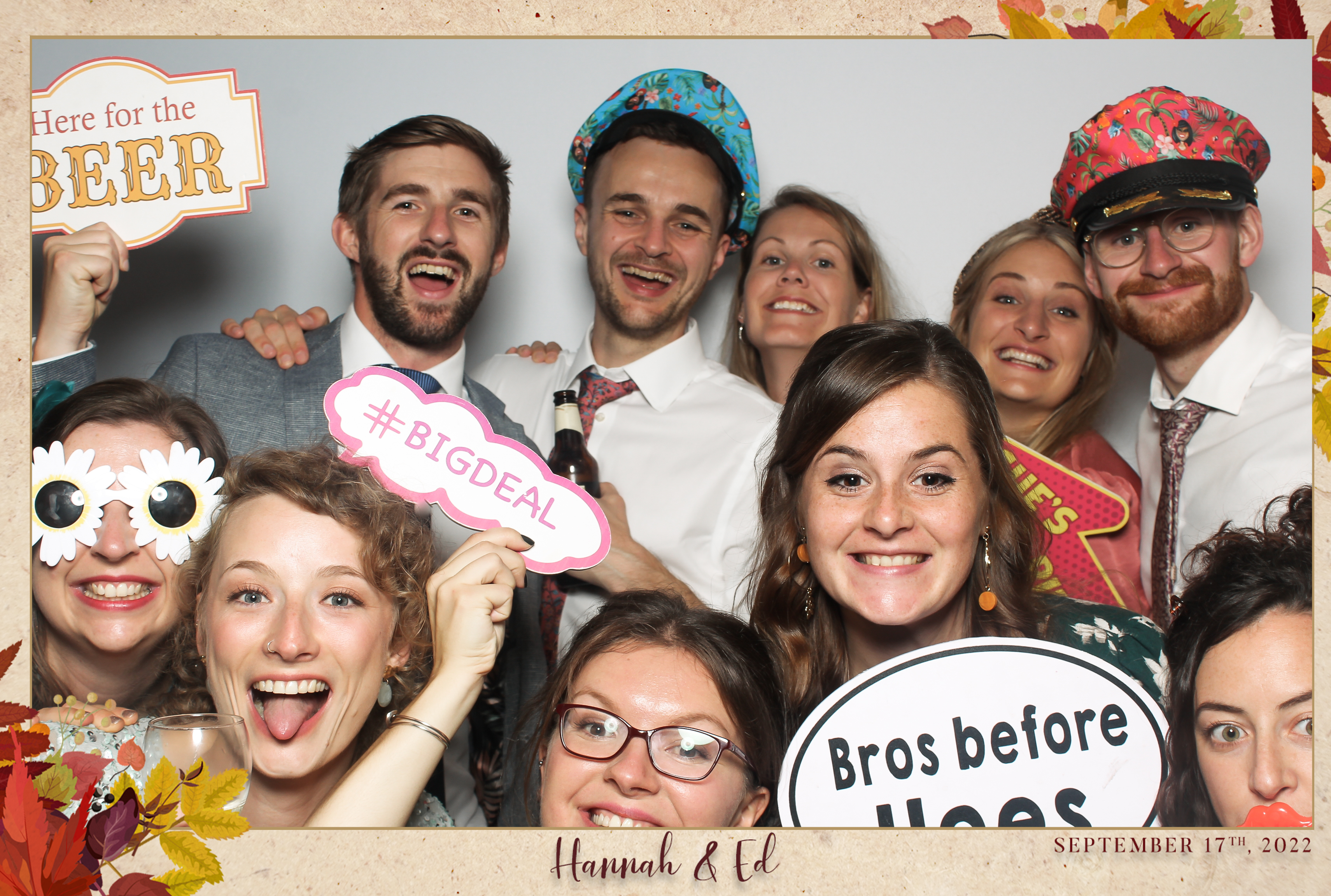 Hannah & Ed - Classic Open Booth | View more photos from the event at gallery.freshbooths.com/u/FreshBooths/Hannah-Ed-Classic-Open-Booth