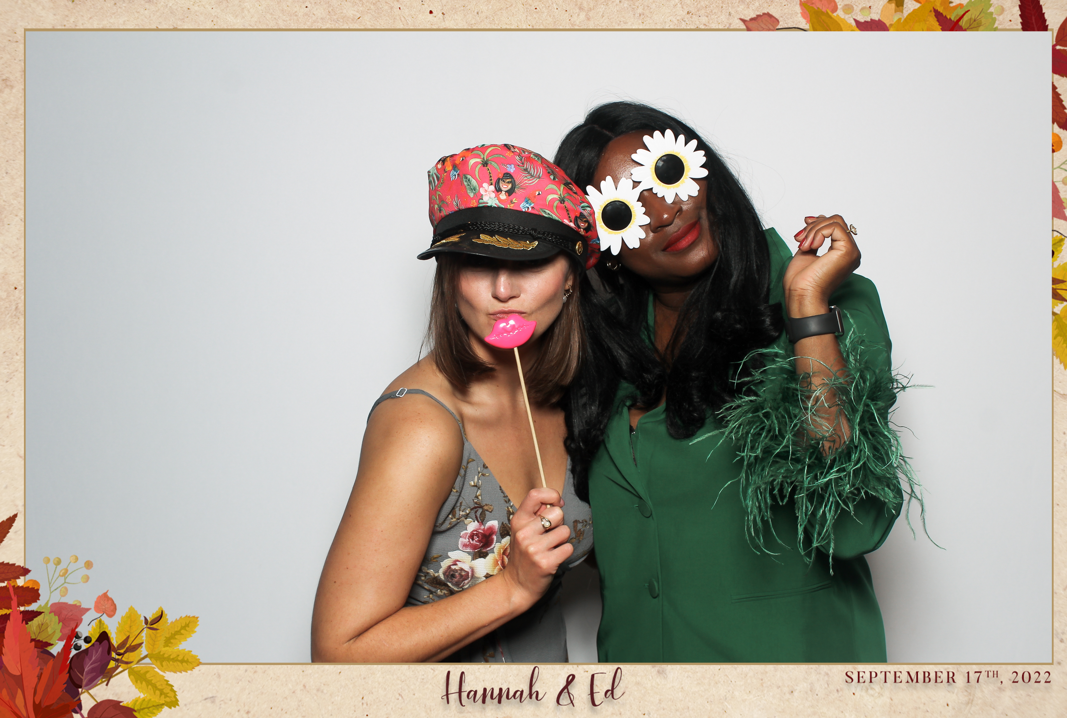 Hannah & Ed - Classic Open Booth | View more photos from the event at gallery.freshbooths.com/u/FreshBooths/Hannah-Ed-Classic-Open-Booth