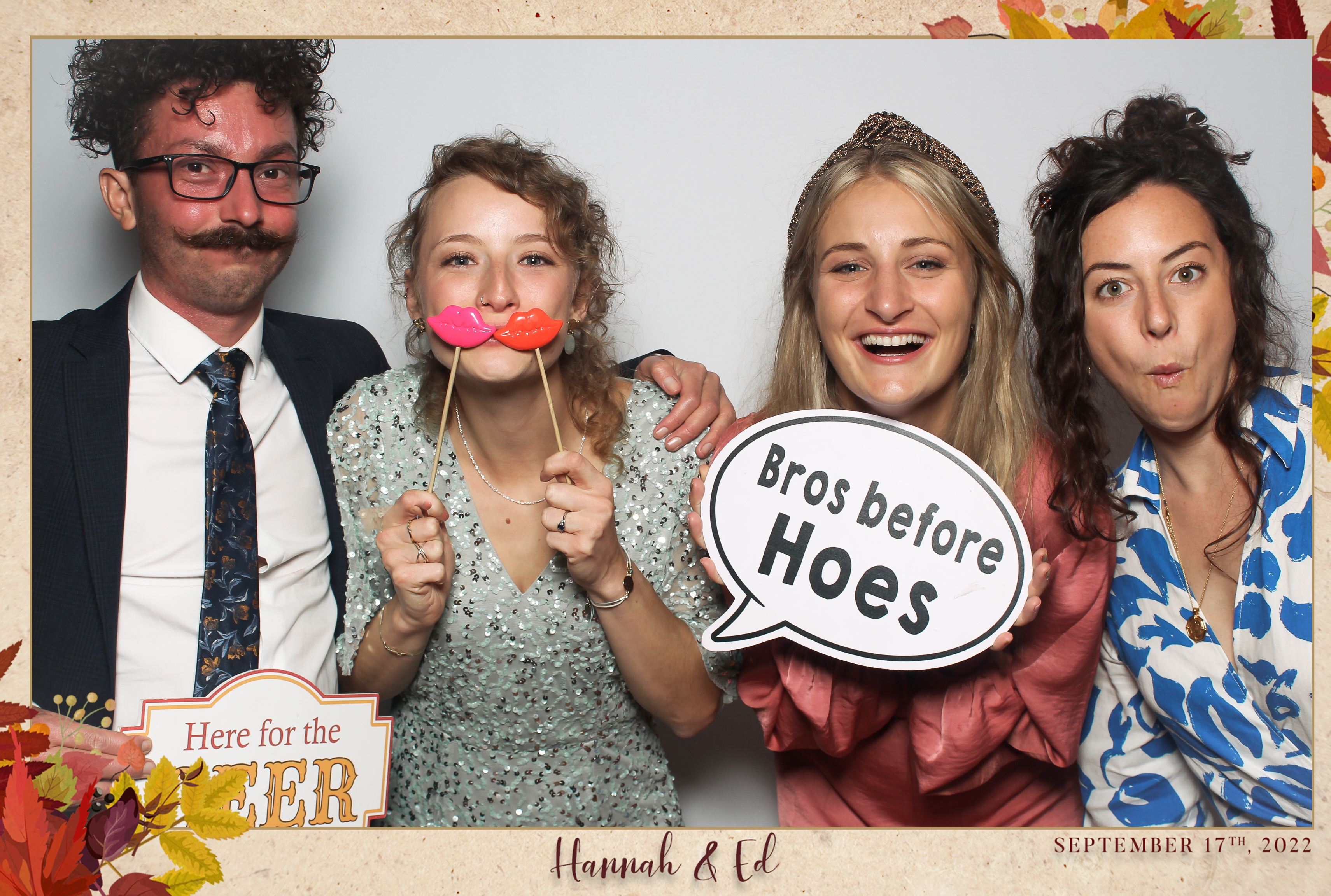 Hannah & Ed - Classic Open Booth | View more photos from the event at gallery.freshbooths.com/u/FreshBooths/Hannah-Ed-Classic-Open-Booth