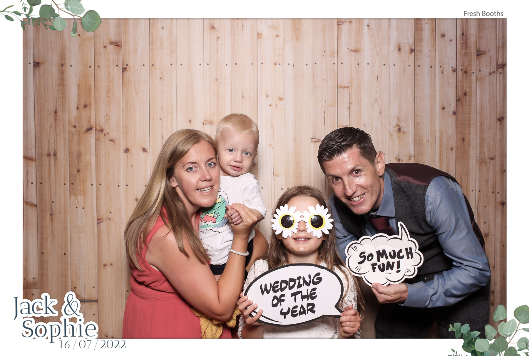 Jack & Sophie - Classic Open Booth | View more photos from the event at gallery.freshbooths.com/u/FreshBooths/Jack-Sophie-Classic-Open-Booth