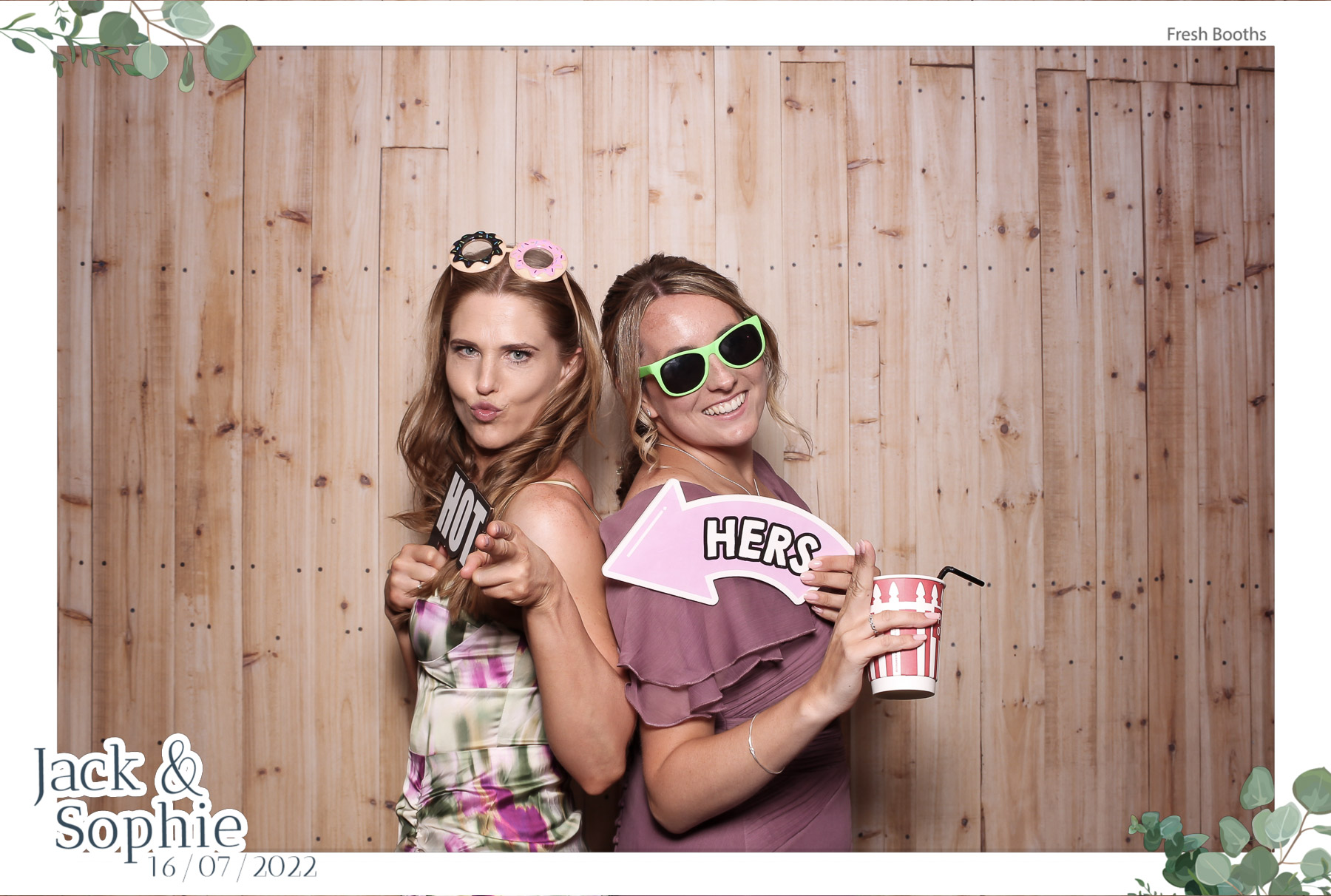 Jack & Sophie - Classic Open Booth | View more photos from the event at gallery.freshbooths.com/u/FreshBooths/Jack-Sophie-Classic-Open-Booth