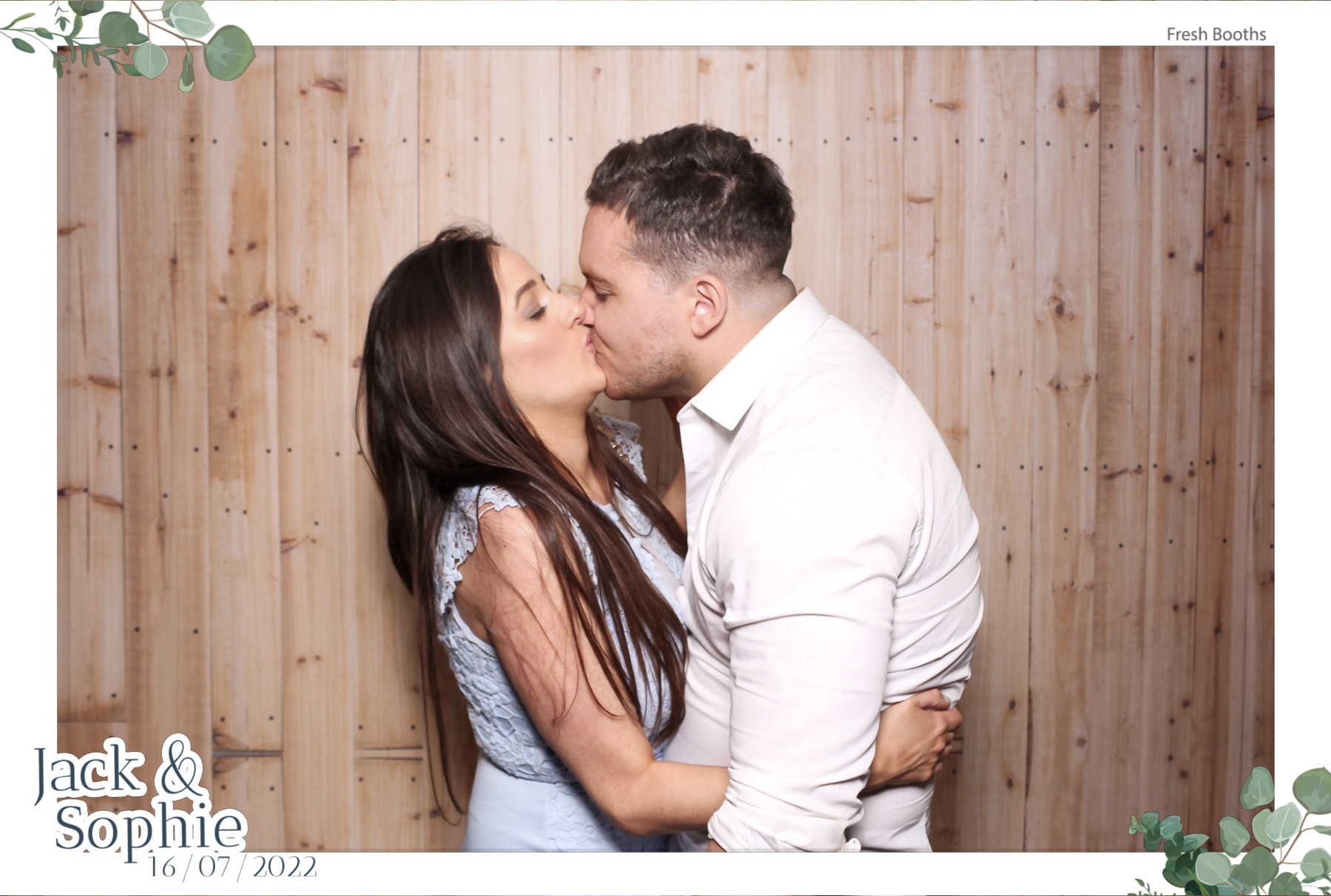 Jack & Sophie - Classic Open Booth | View more photos from the event at gallery.freshbooths.com/u/FreshBooths/Jack-Sophie-Classic-Open-Booth