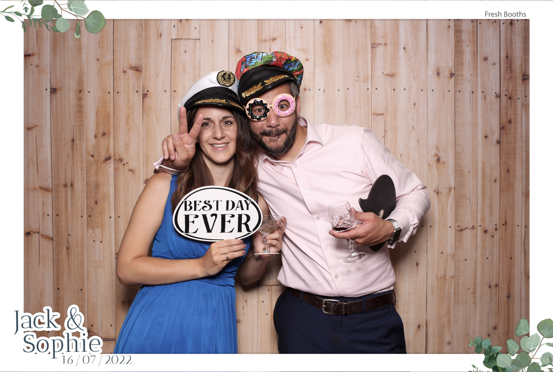 Jack & Sophie - Classic Open Booth | View more photos from the event at gallery.freshbooths.com/u/FreshBooths/Jack-Sophie-Classic-Open-Booth