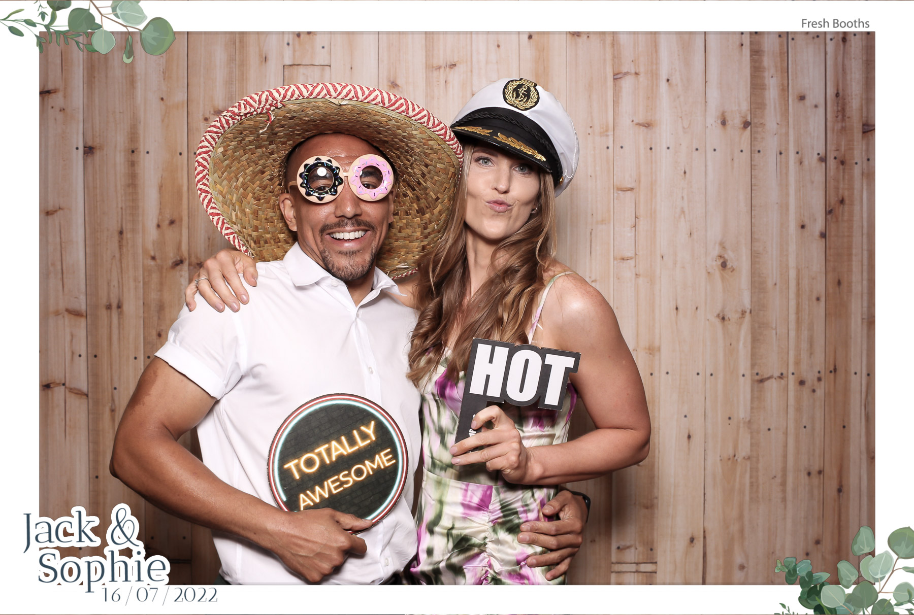 Jack & Sophie - Classic Open Booth | View more photos from the event at gallery.freshbooths.com/u/FreshBooths/Jack-Sophie-Classic-Open-Booth