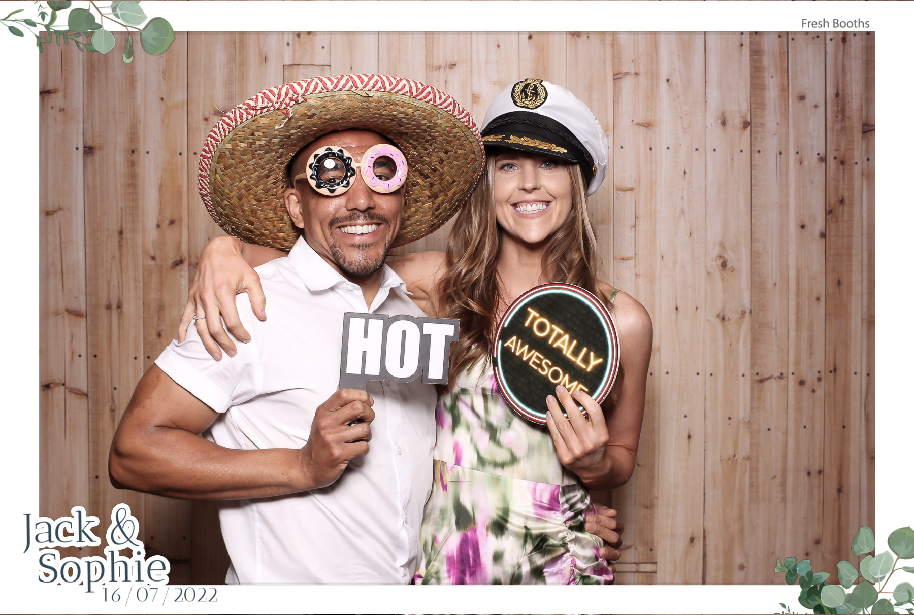Jack & Sophie - Classic Open Booth | View more photos from the event at gallery.freshbooths.com/u/FreshBooths/Jack-Sophie-Classic-Open-Booth