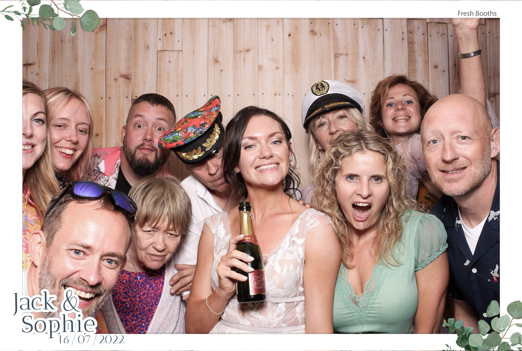 Jack & Sophie - Classic Open Booth | View more photos from the event at gallery.freshbooths.com/u/FreshBooths/Jack-Sophie-Classic-Open-Booth