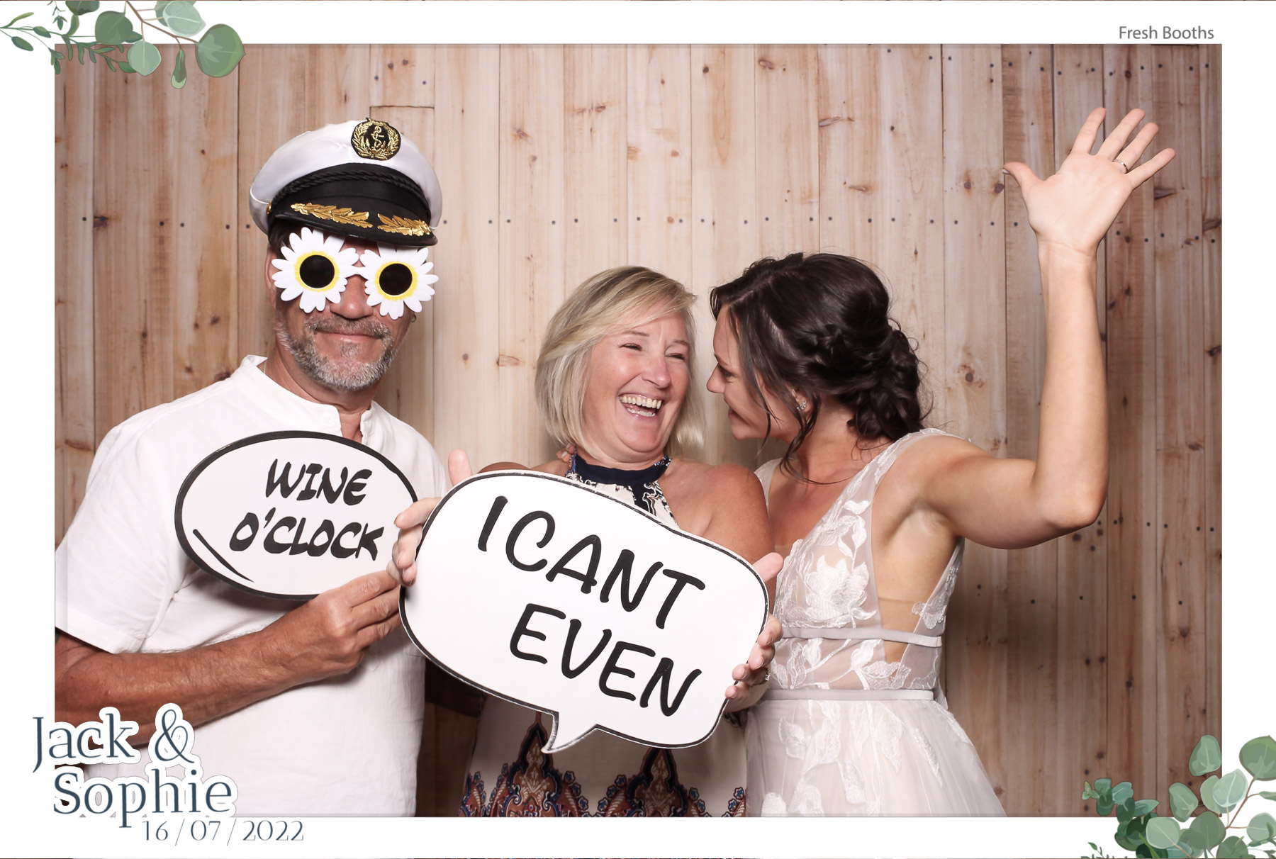 Jack & Sophie - Classic Open Booth | View more photos from the event at gallery.freshbooths.com/u/FreshBooths/Jack-Sophie-Classic-Open-Booth