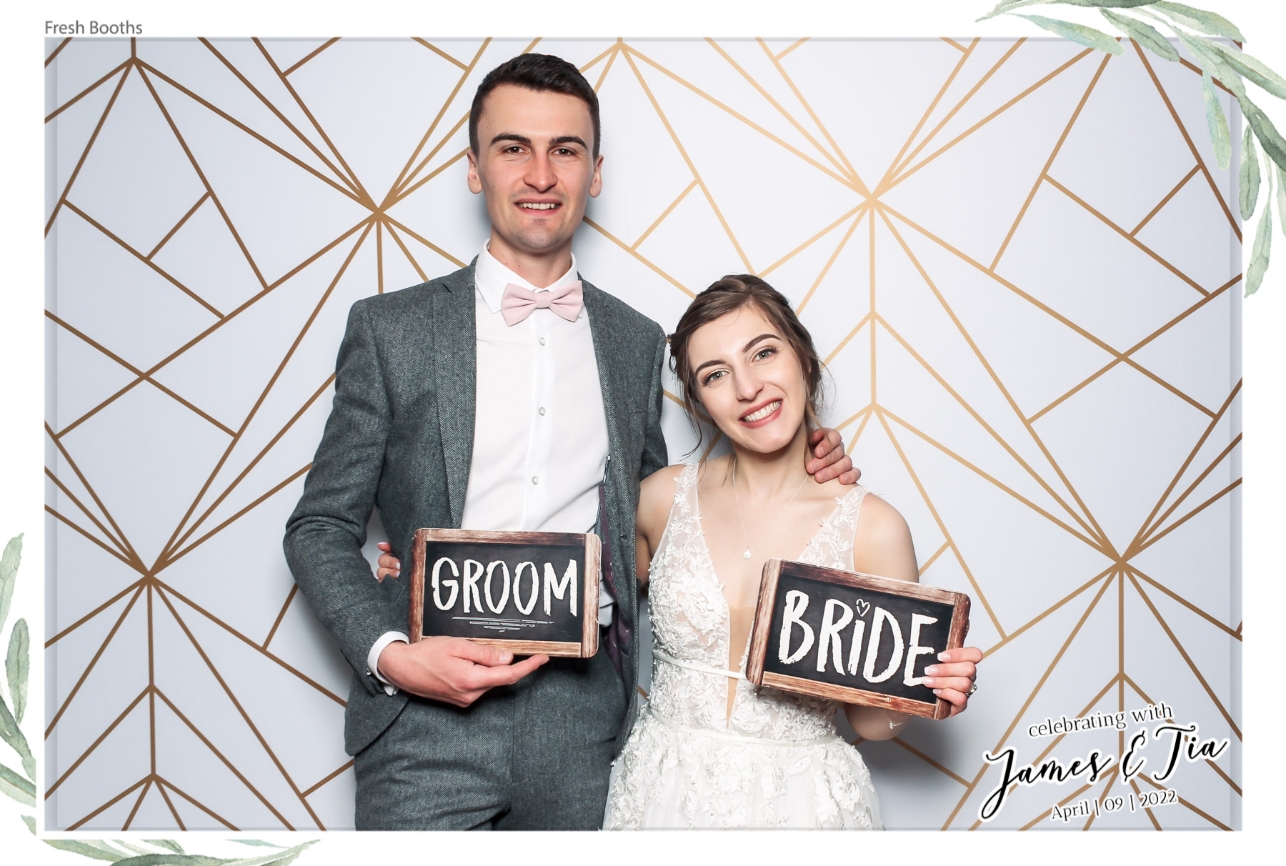 James & Tia - Classic Open Booth | View more photos from the event at gallery.freshbooths.com/u/FreshBooths/James-Tia-Classic-Open-Booth