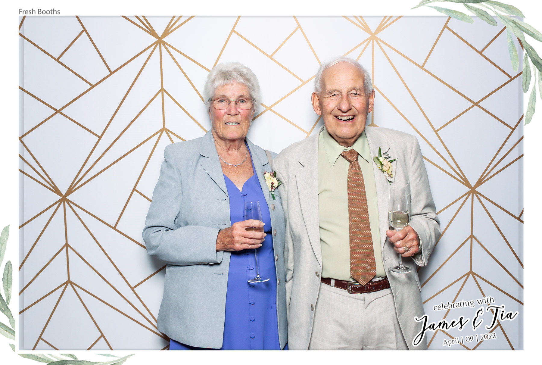 James & Tia - Classic Open Booth | View more photos from the event at gallery.freshbooths.com/u/FreshBooths/James-Tia-Classic-Open-Booth
