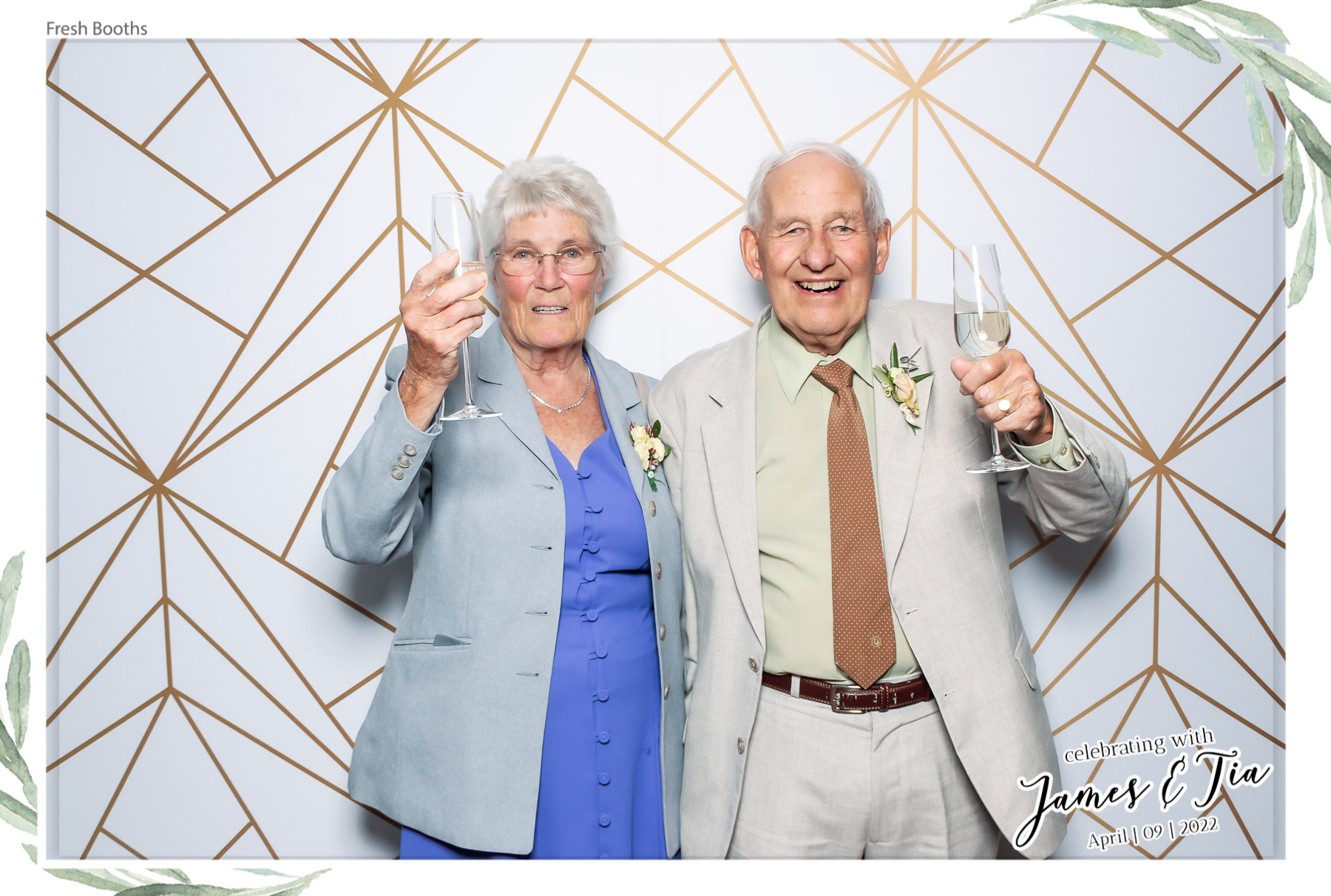 James & Tia - Classic Open Booth | View more photos from the event at gallery.freshbooths.com/u/FreshBooths/James-Tia-Classic-Open-Booth