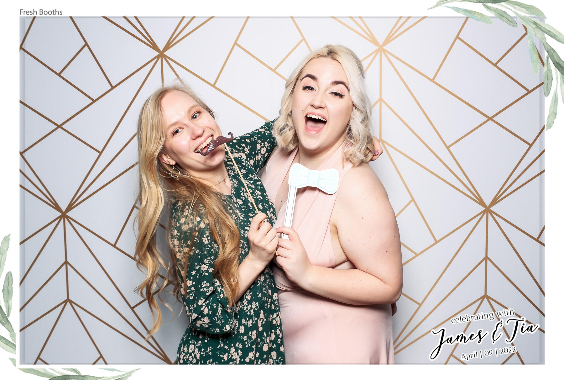 James & Tia - Classic Open Booth | View more photos from the event at gallery.freshbooths.com/u/FreshBooths/James-Tia-Classic-Open-Booth