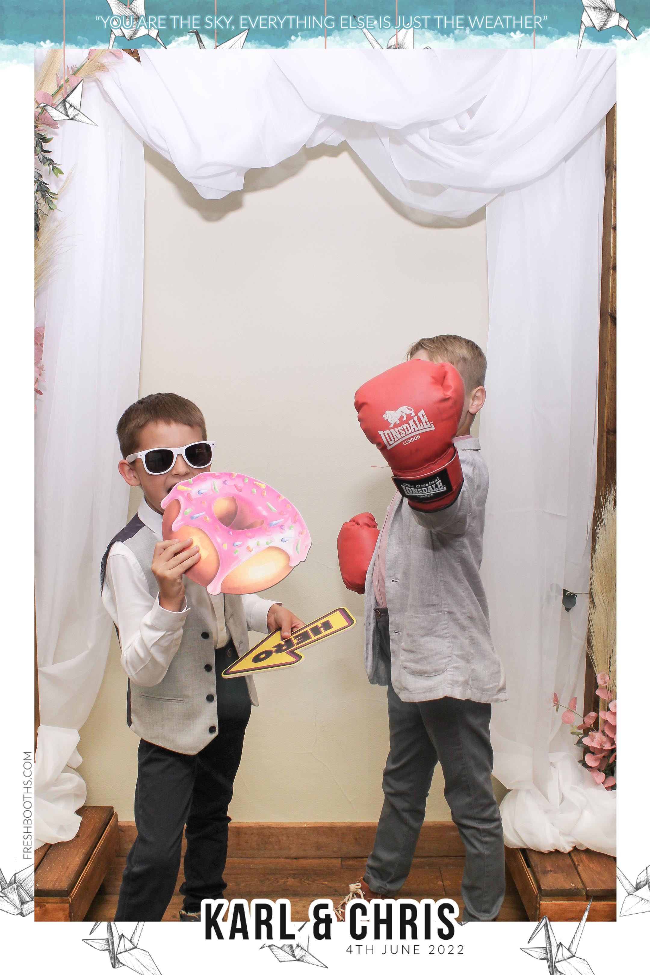 Karl & Chris - Selfie Mirror | View more photos from the event at gallery.freshbooths.com/u/FreshBooths/Karl-Chris-Selfie-Mirror