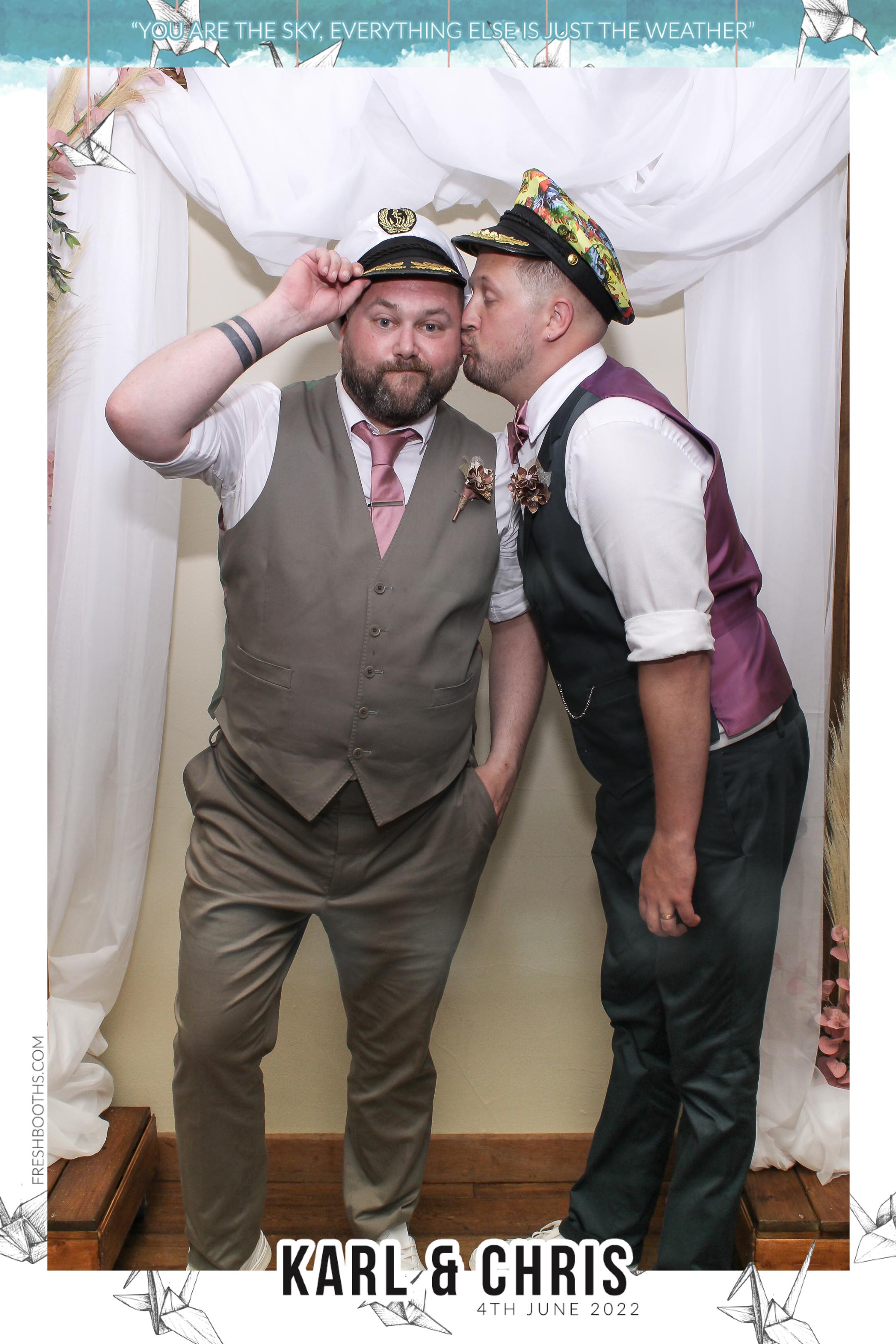 Karl & Chris - Selfie Mirror | View more photos from the event at gallery.freshbooths.com/u/FreshBooths/Karl-Chris-Selfie-Mirror