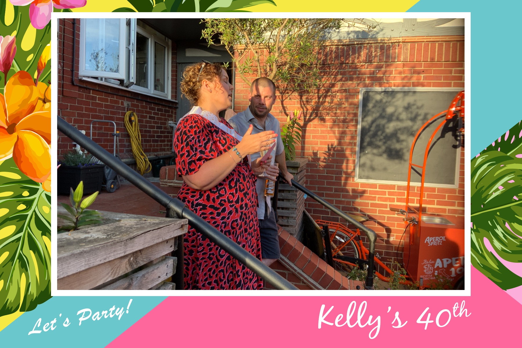 Kelly's 40th - Roaming Photos | View more photos from the event at gallery.freshbooths.com/u/FreshBooths/Kellys-40th-Roaming-Photos