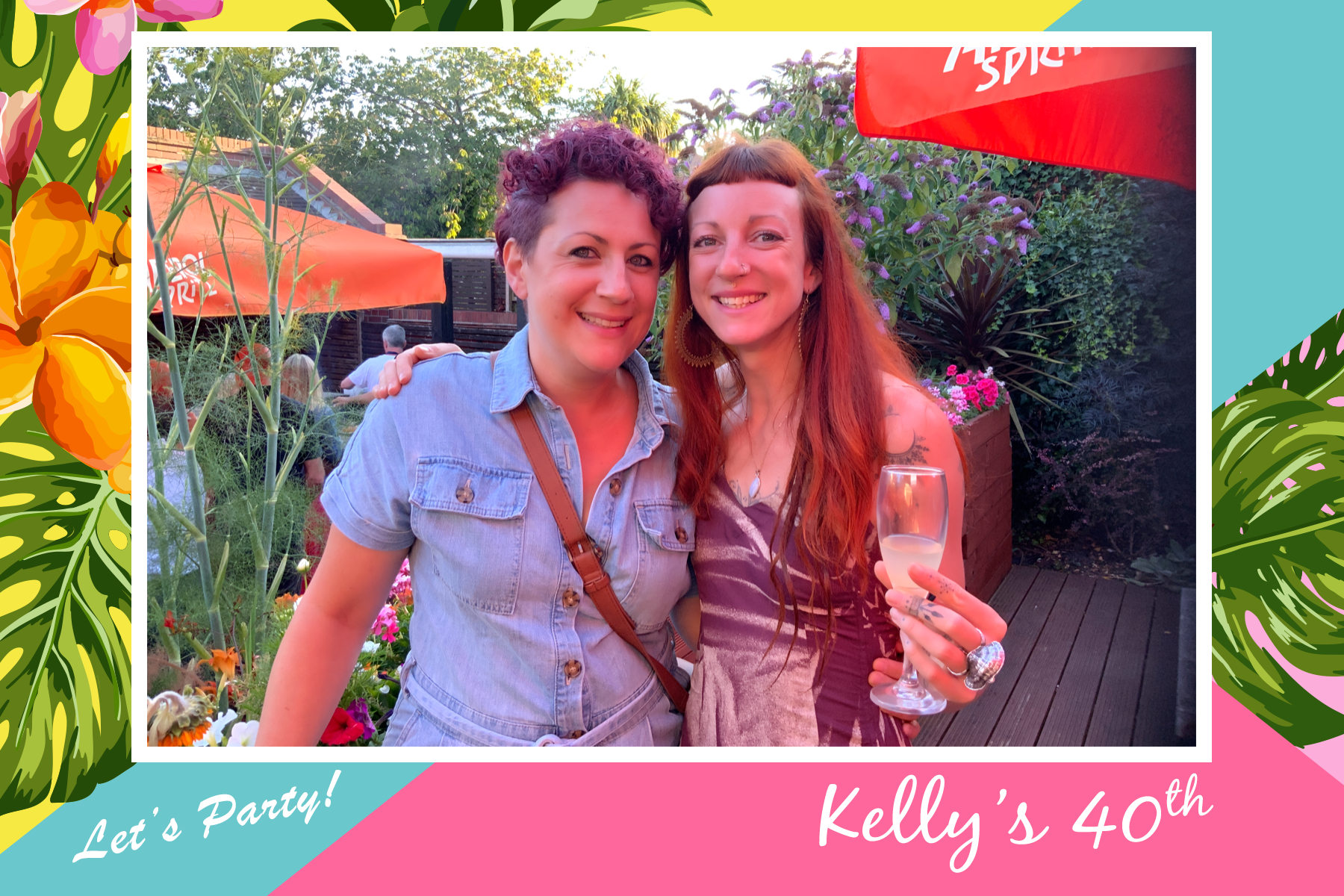 Kelly's 40th - Roaming Photos | View more photos from the event at gallery.freshbooths.com/u/FreshBooths/Kellys-40th-Roaming-Photos