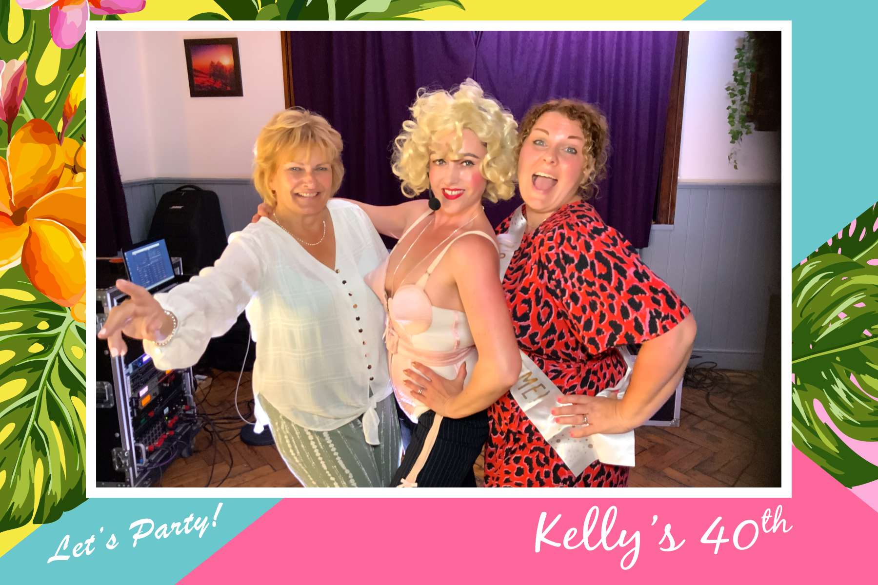 Kelly's 40th - Roaming Photos | View more photos from the event at gallery.freshbooths.com/u/FreshBooths/Kellys-40th-Roaming-Photos