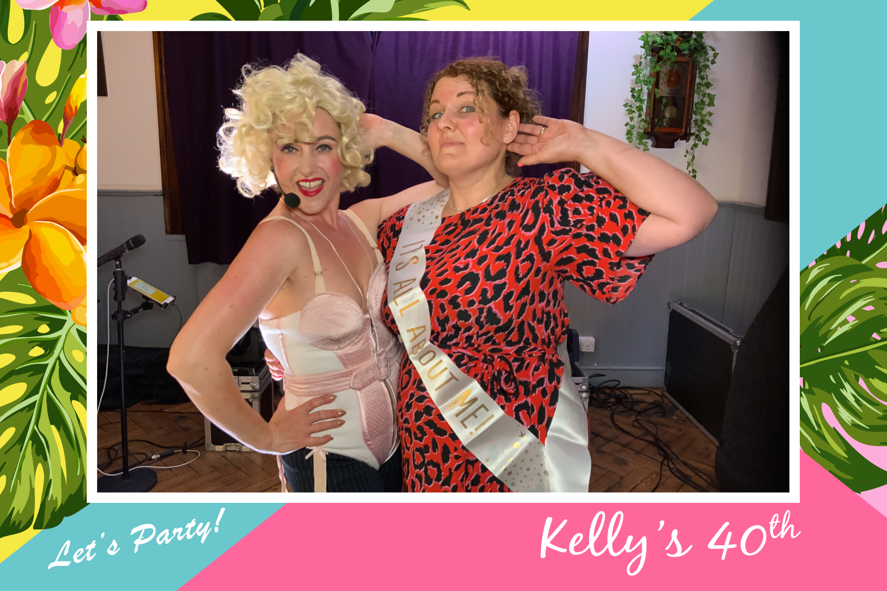 Kelly's 40th - Roaming Photos | View more photos from the event at gallery.freshbooths.com/u/FreshBooths/Kellys-40th-Roaming-Photos