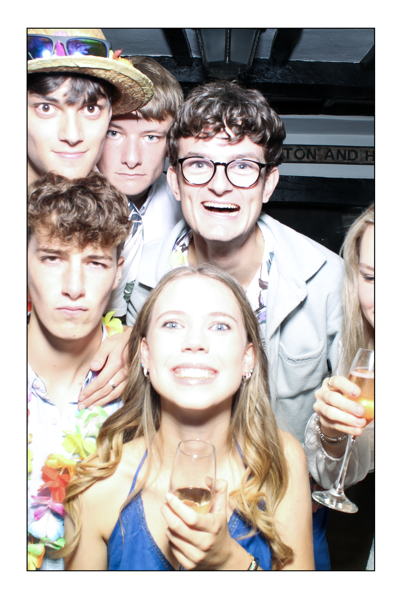 Lauren's 18th - Selfie Mirror | View more photos from the event at gallery.freshbooths.com/u/FreshBooths/Laurens-18th-Selfie-Mirror