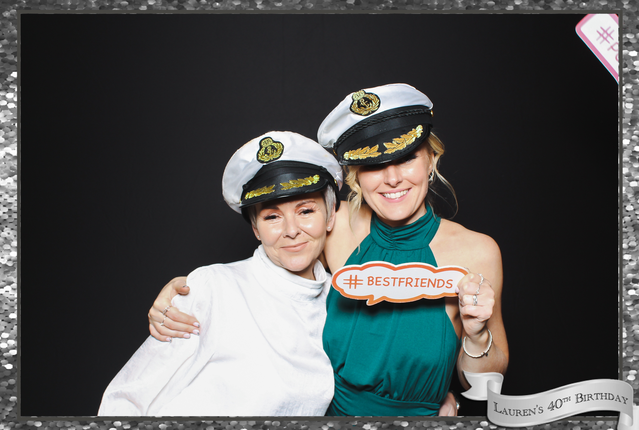 Lauren's 40th Birthday  | View more photos from the event at gallery.freshbooths.com/u/FreshBooths/Laurens-40th-Birthday