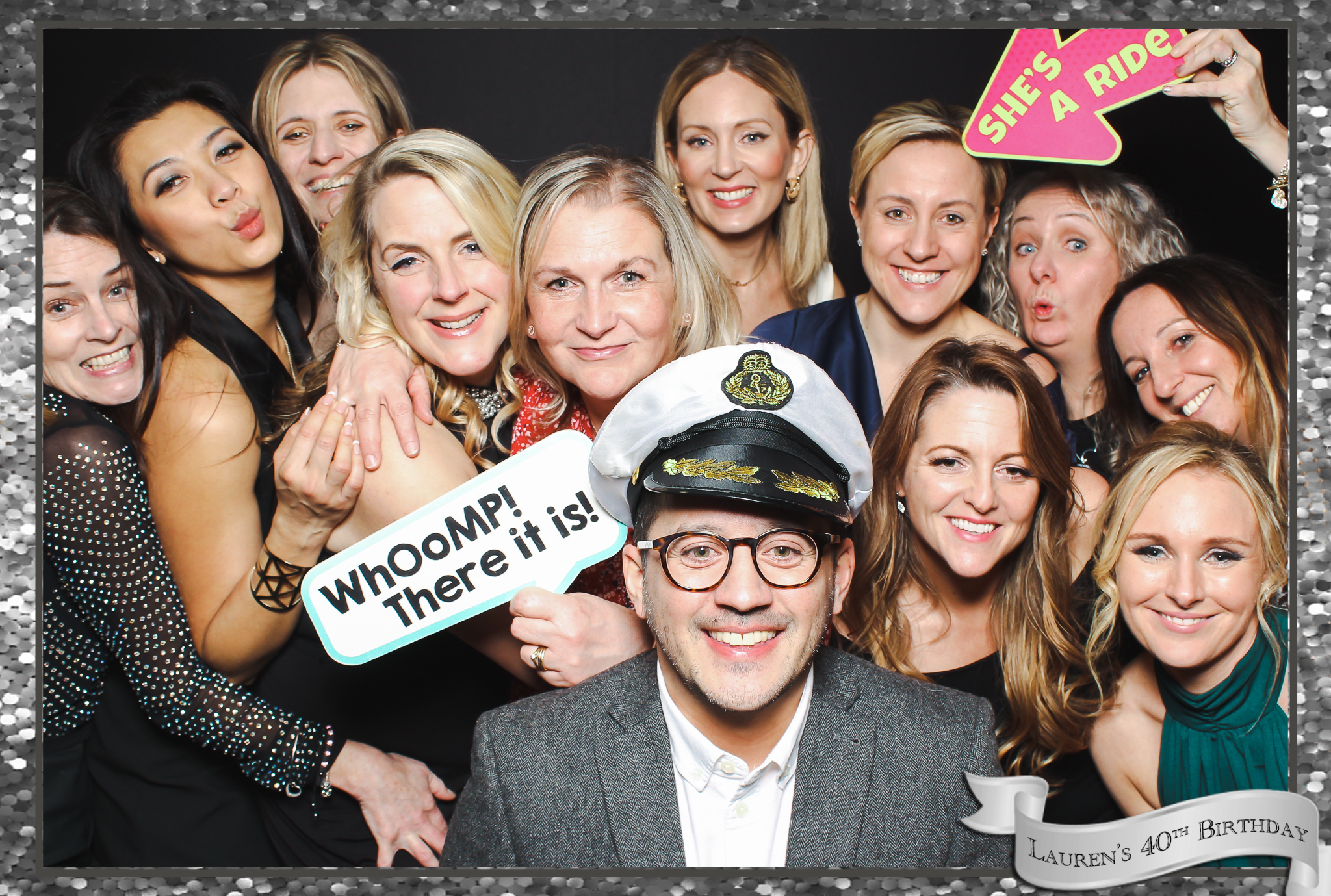 Lauren's 40th Birthday  | View more photos from the event at gallery.freshbooths.com/u/FreshBooths/Laurens-40th-Birthday
