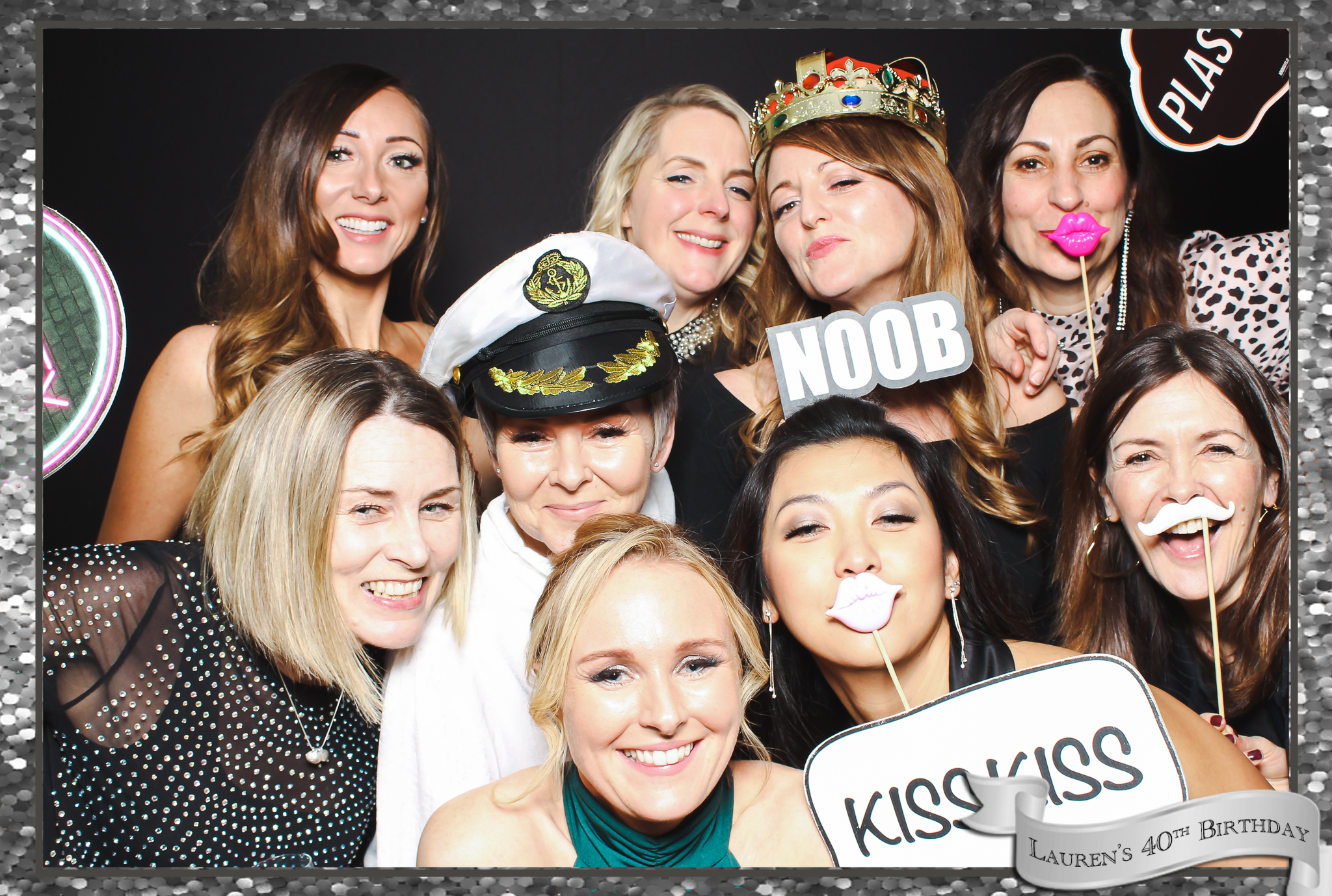 Lauren's 40th Birthday  | View more photos from the event at gallery.freshbooths.com/u/FreshBooths/Laurens-40th-Birthday