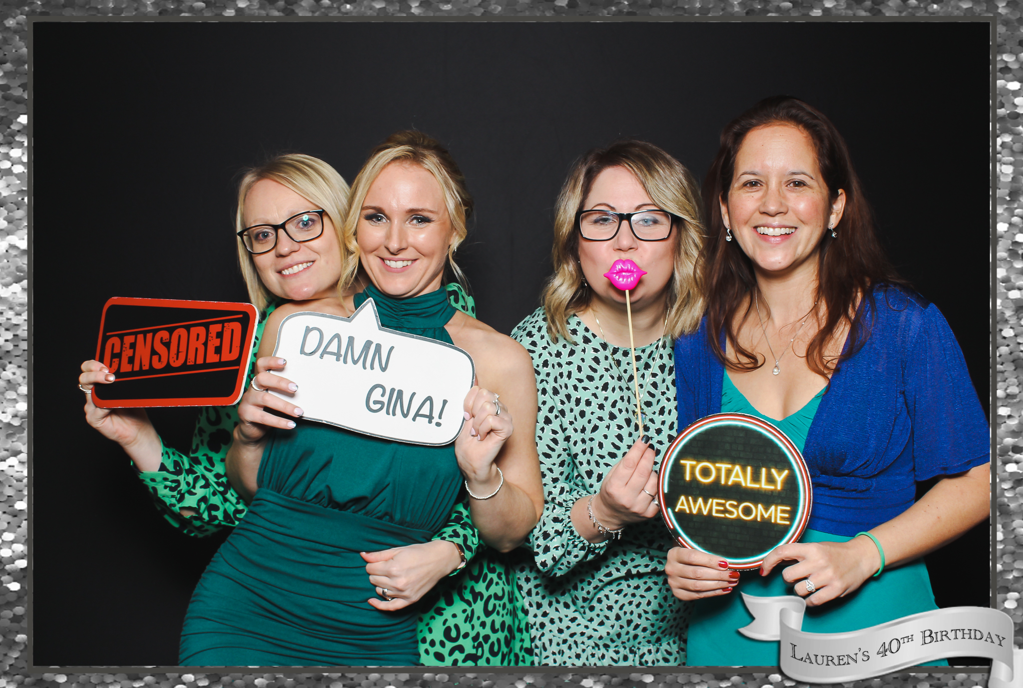 Lauren's 40th Birthday  | View more photos from the event at gallery.freshbooths.com/u/FreshBooths/Laurens-40th-Birthday