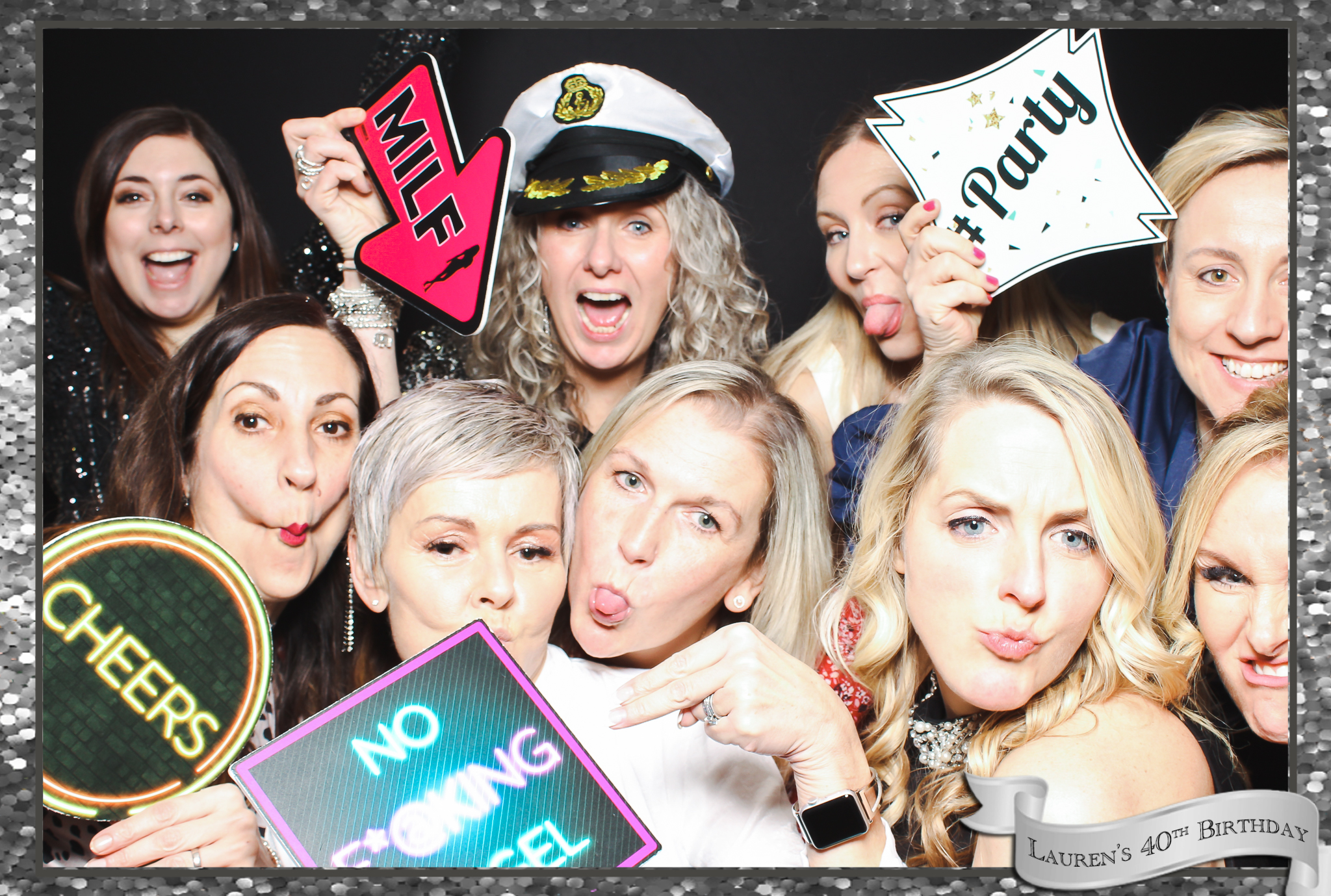 Lauren's 40th Birthday  | View more photos from the event at gallery.freshbooths.com/u/FreshBooths/Laurens-40th-Birthday