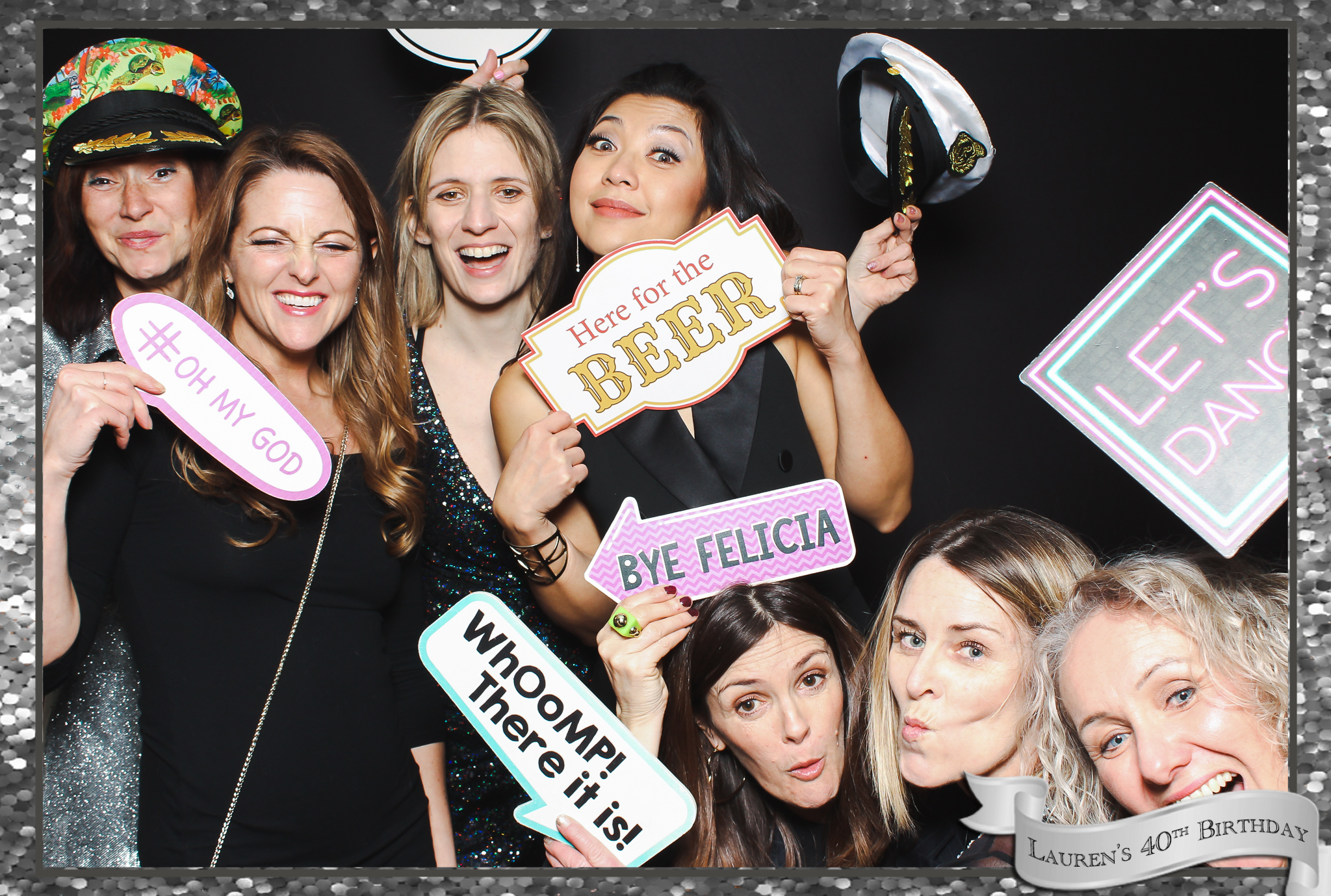 Lauren's 40th Birthday  | View more photos from the event at gallery.freshbooths.com/u/FreshBooths/Laurens-40th-Birthday
