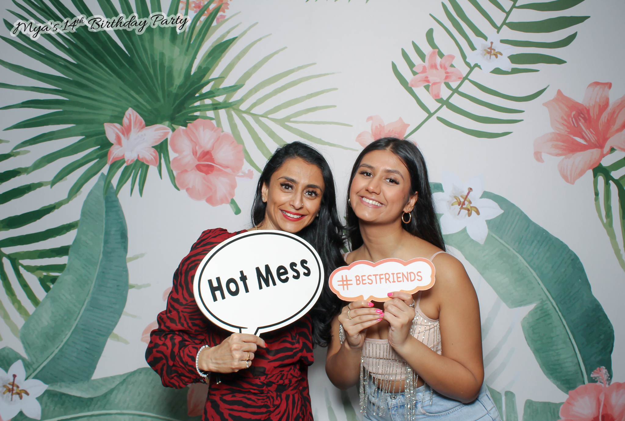Mya's 14th Birthday | View more photos from the event at gallery.freshbooths.com/u/FreshBooths/Myas-14th-Birthday
