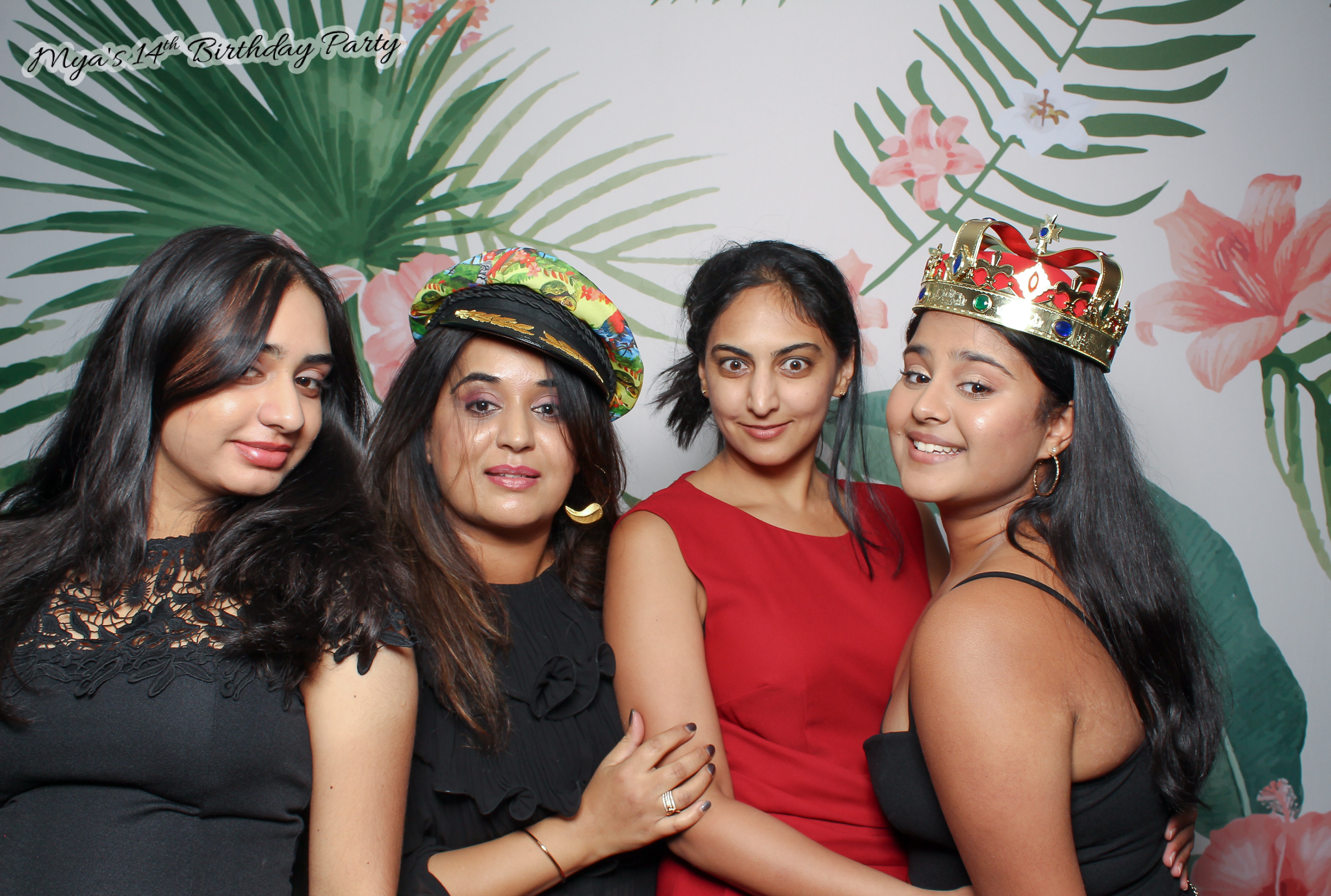 Mya's 14th Birthday | View more photos from the event at gallery.freshbooths.com/u/FreshBooths/Myas-14th-Birthday