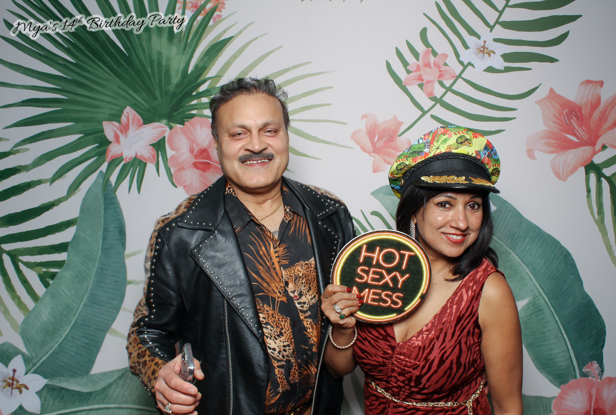 Mya's 14th Birthday | View more photos from the event at gallery.freshbooths.com/u/FreshBooths/Myas-14th-Birthday